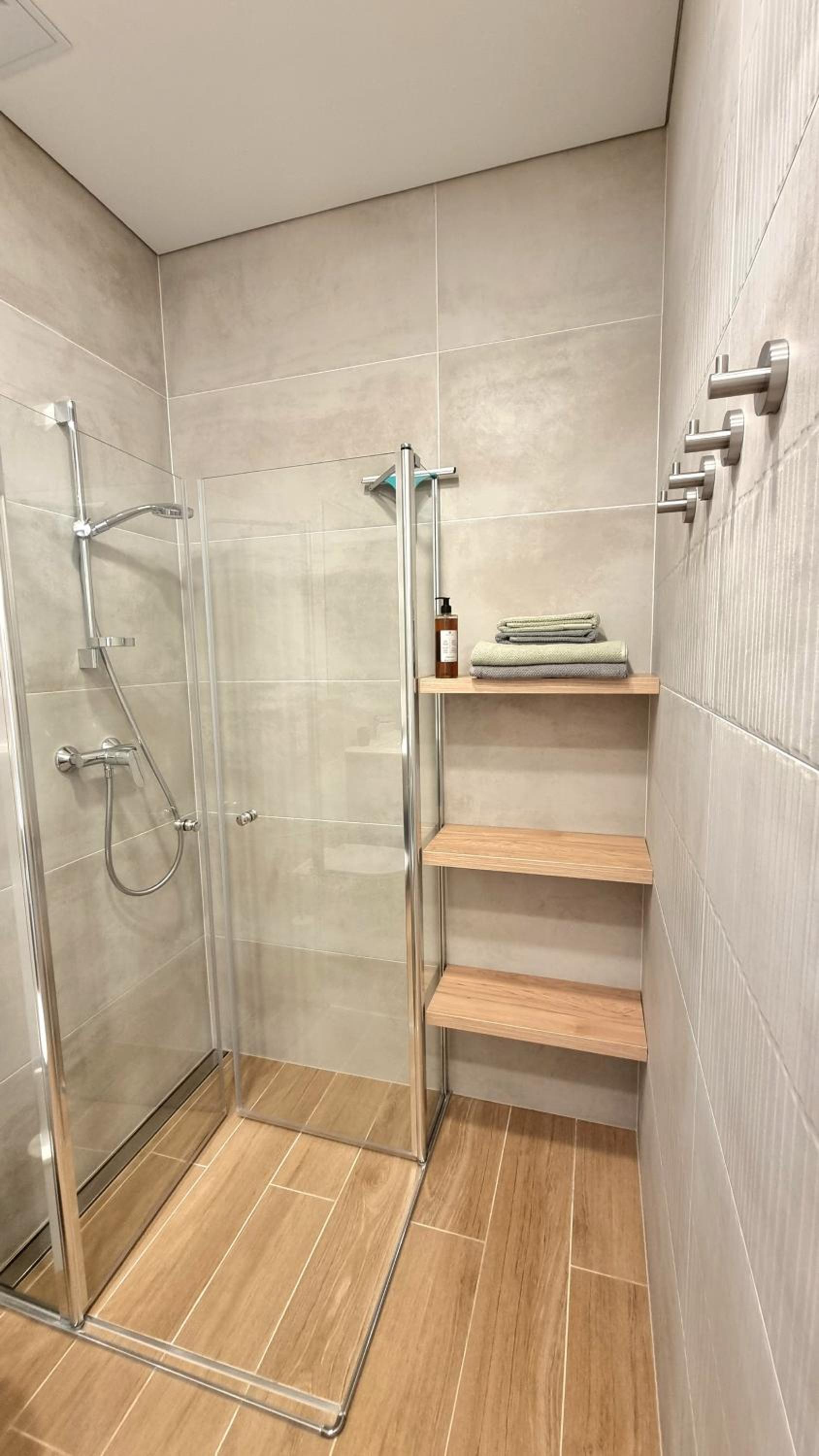 Two-Bedroom Apartment - Photo 14