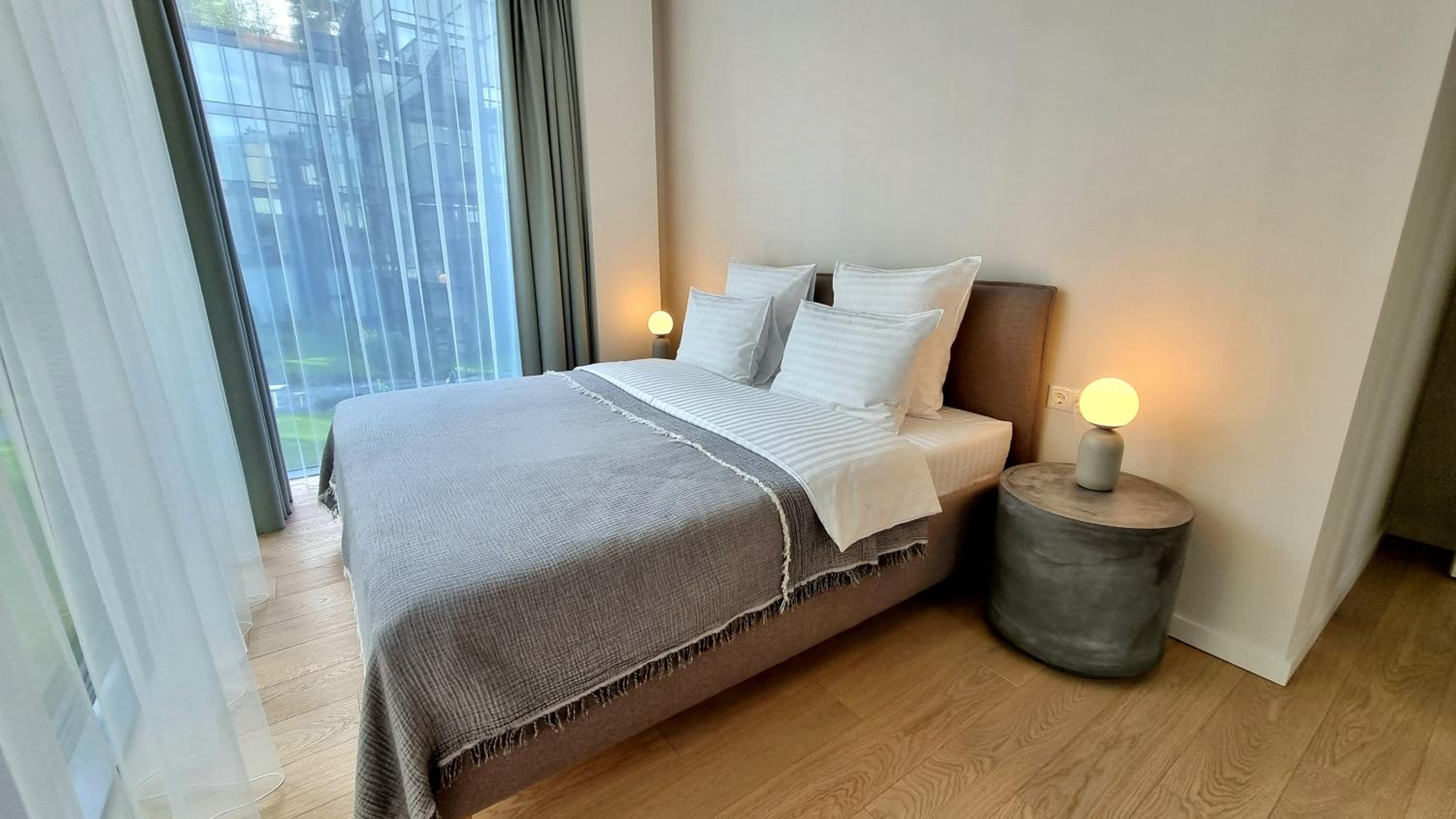 Two-Bedroom Apartment - Photo 8