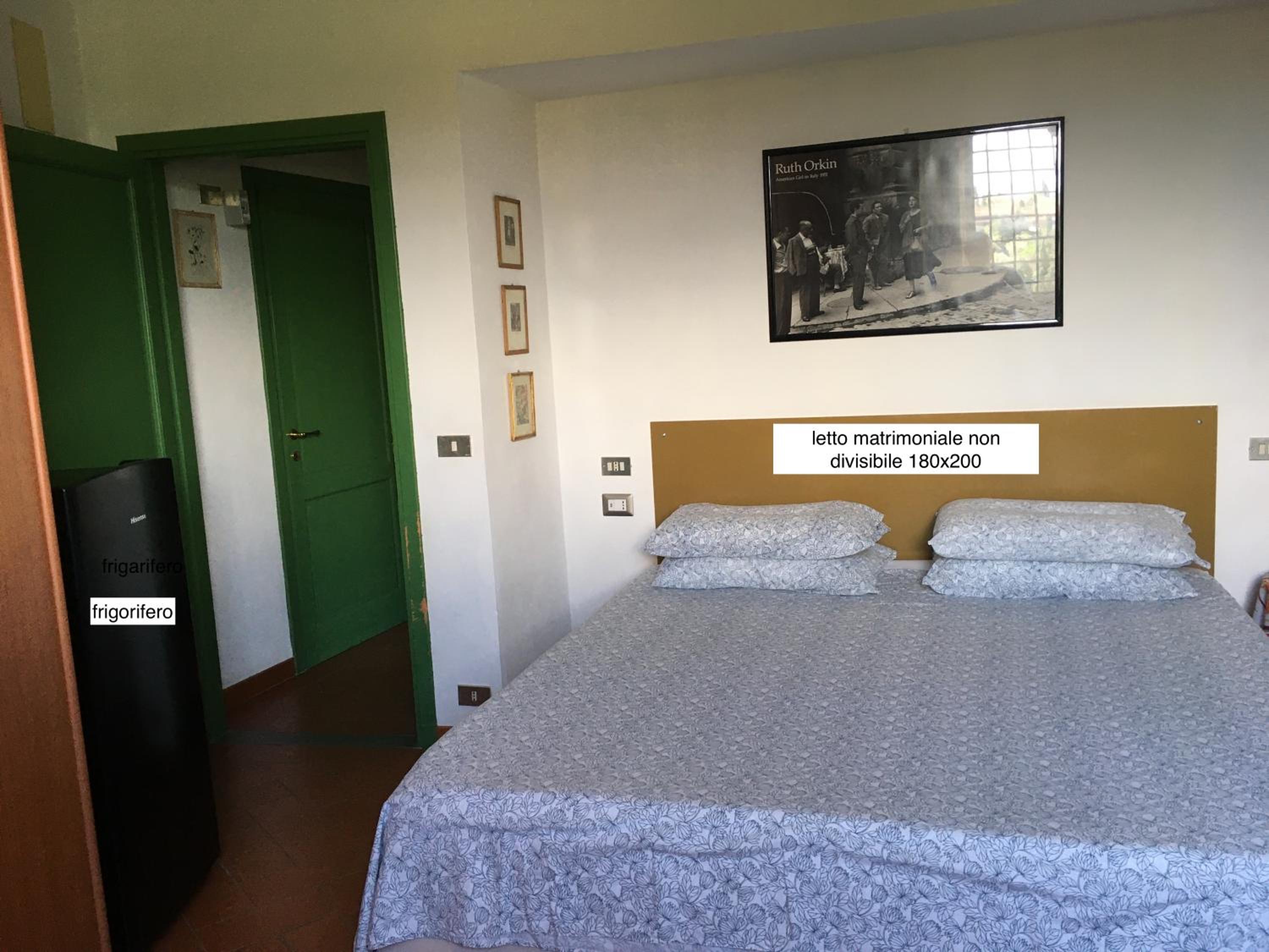 Double Room with Private Bathroom - Photo 1