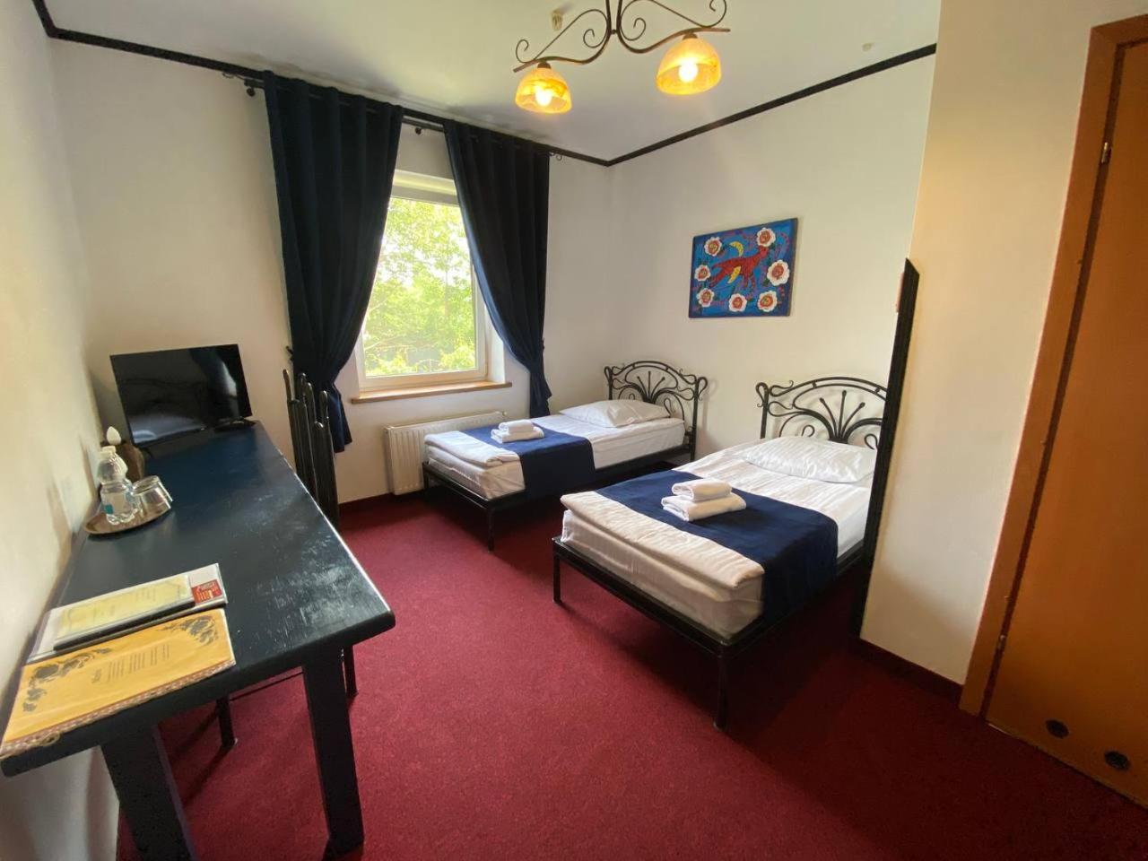 Standard Twin Room photo 1