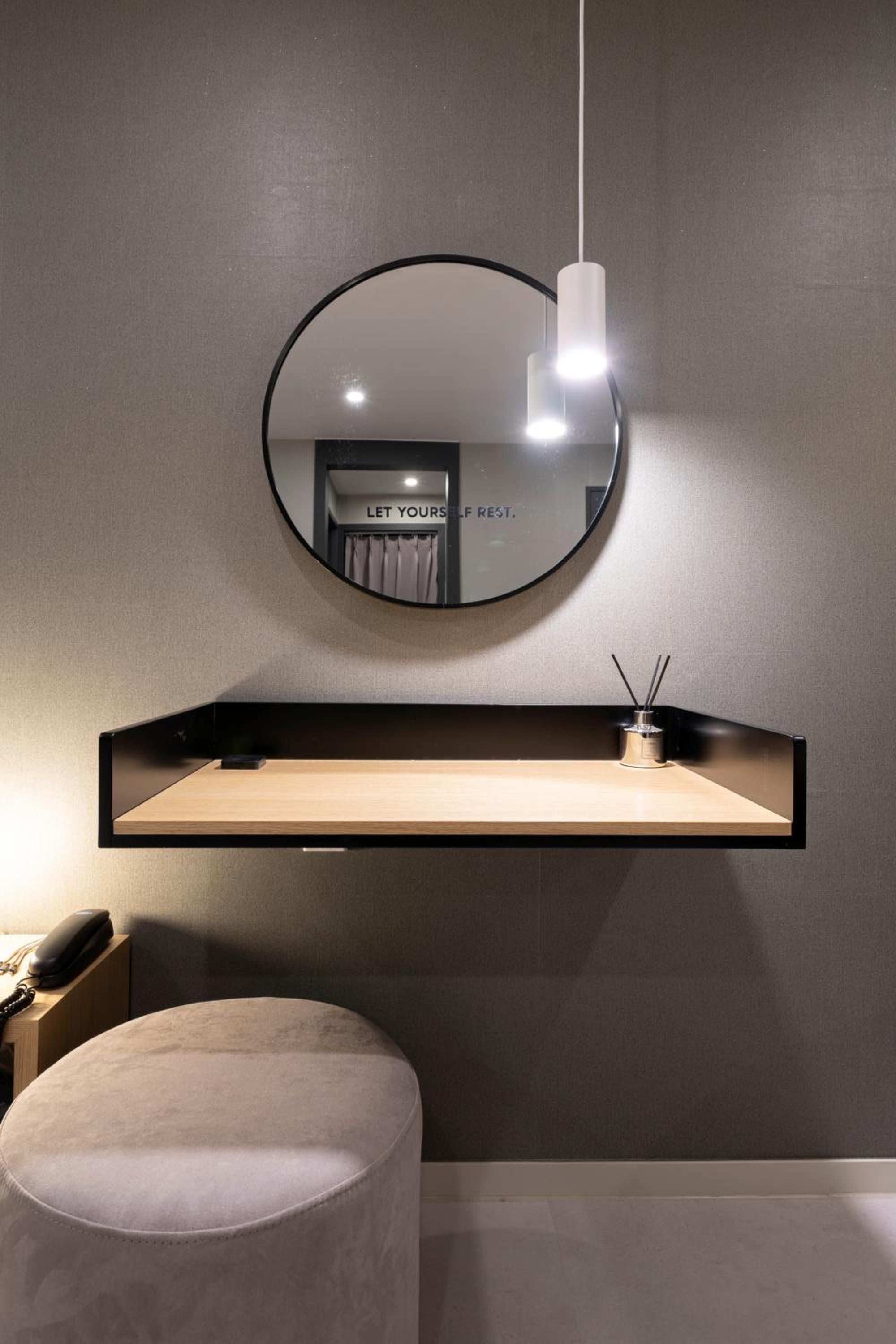 Double Room - Photo 11