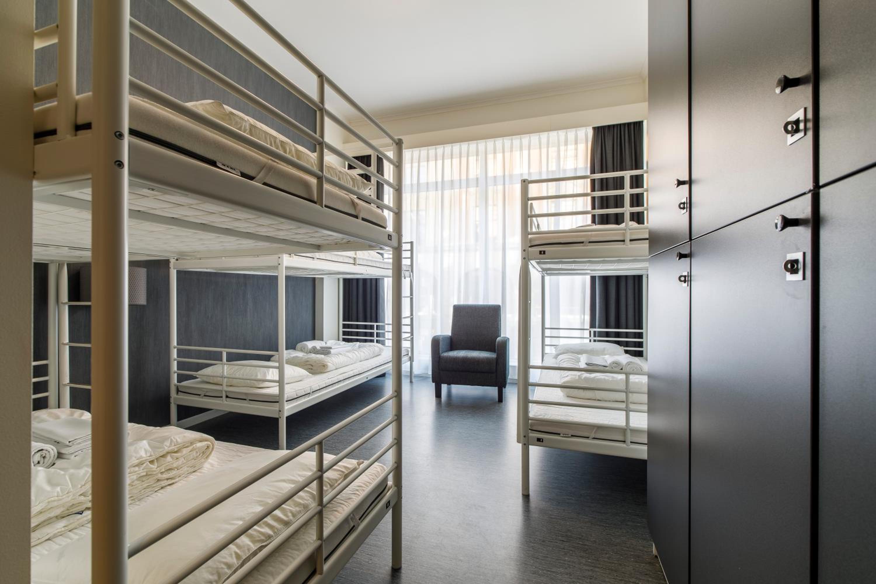 6-Bed Mixed Dormitory Room