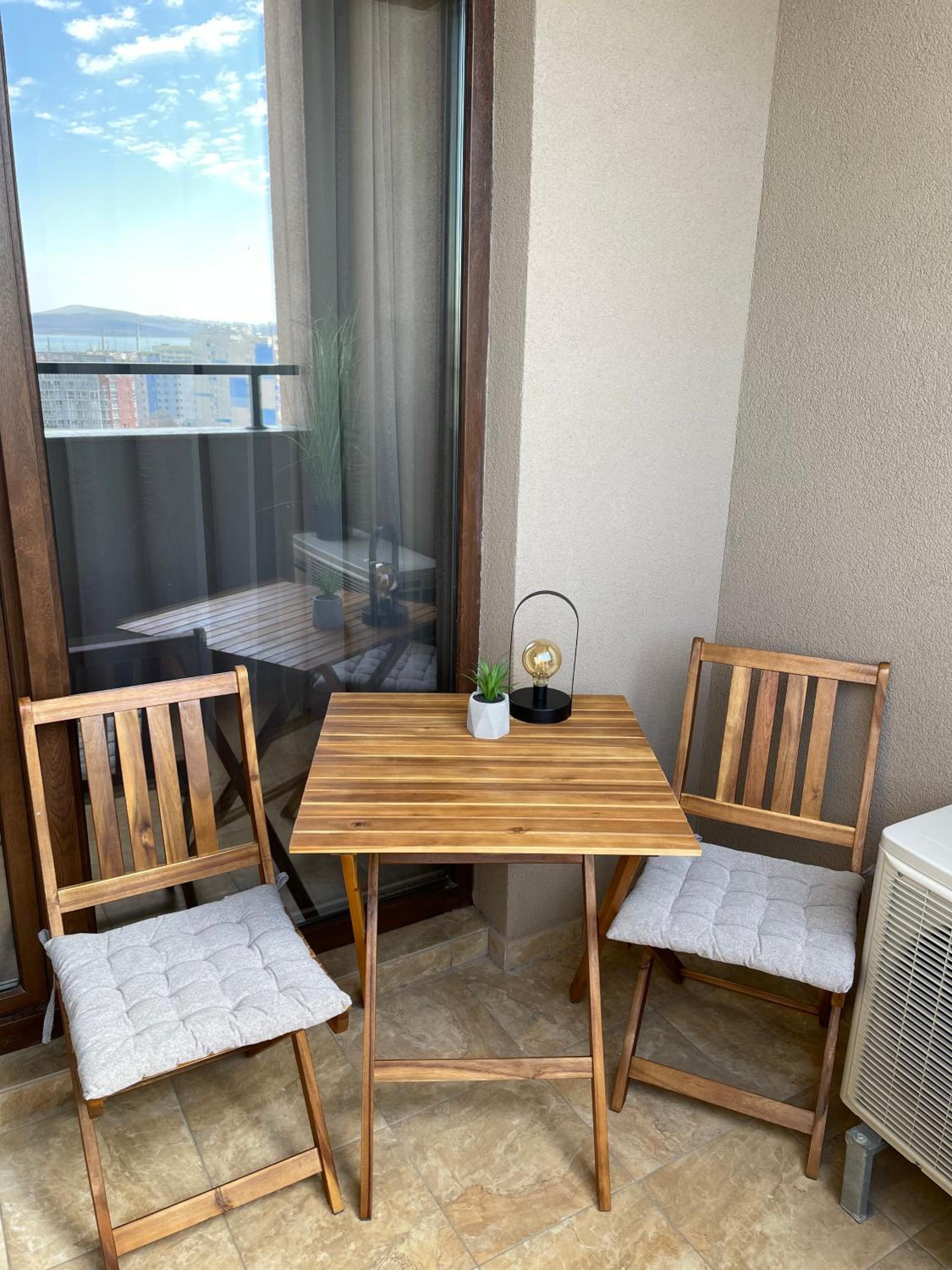 One-Bedroom Apartment - Photo 37