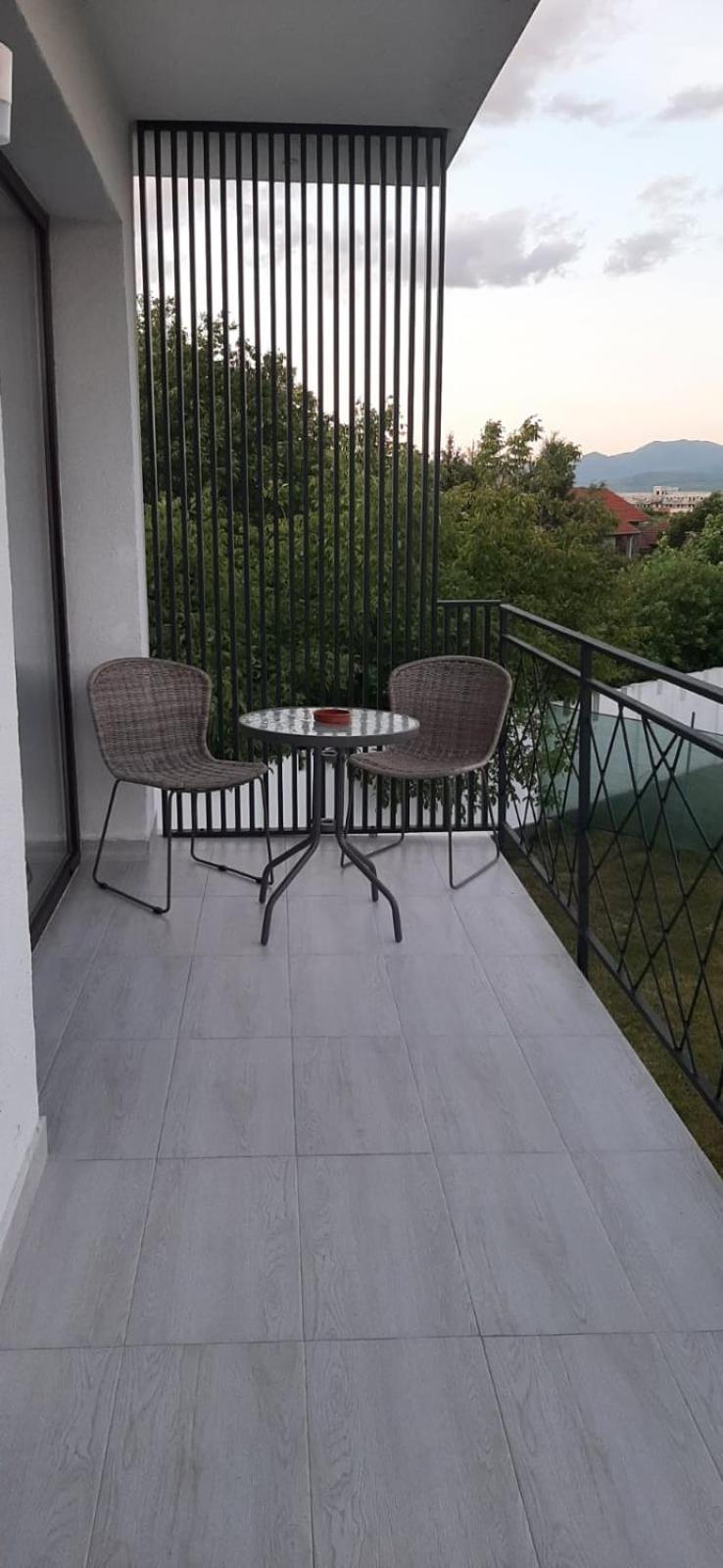 One-Bedroom Apartment - Photo 25