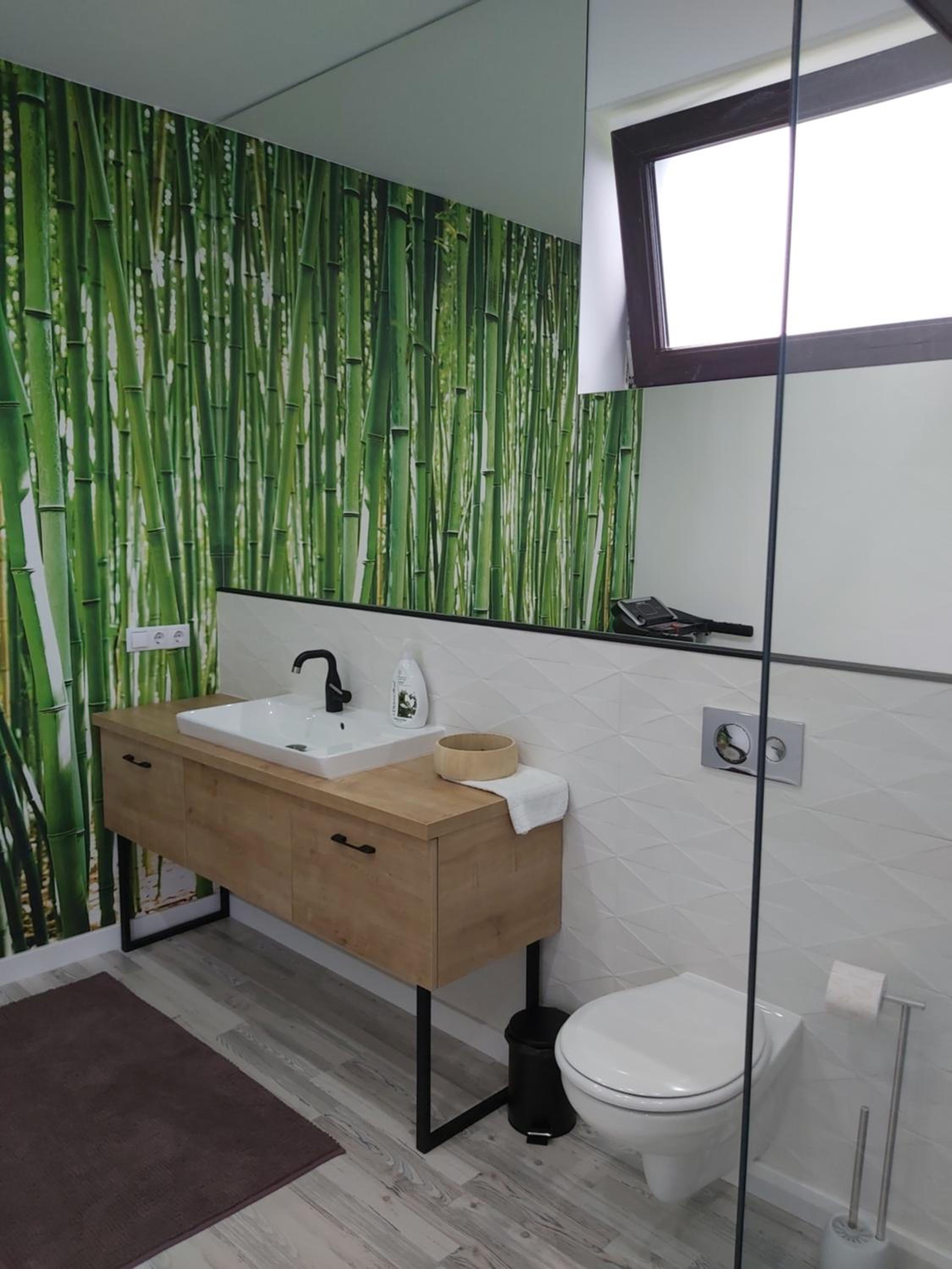 One-Bedroom Apartment - Photo 12