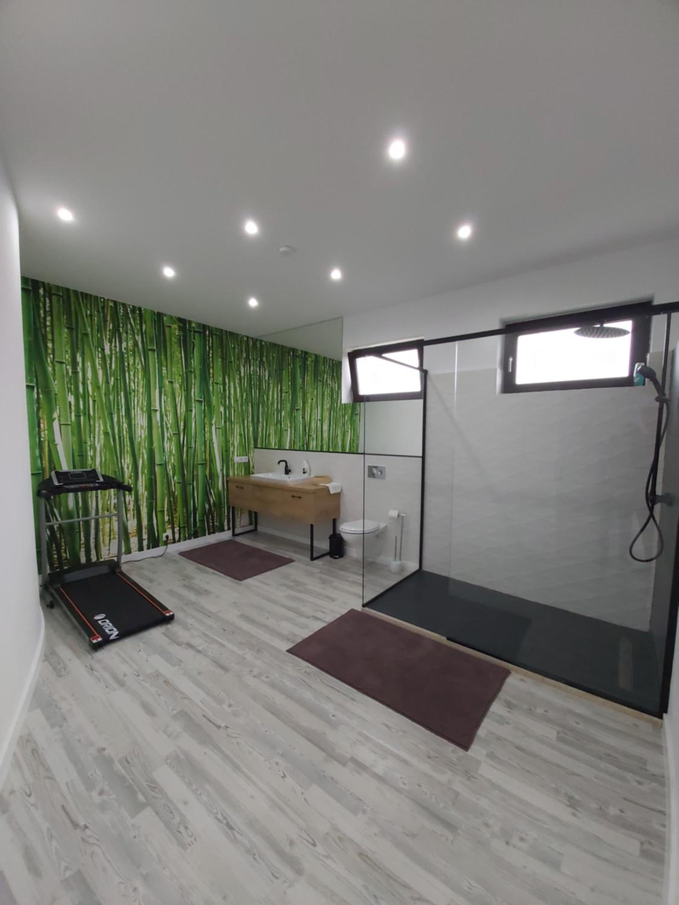 One-Bedroom Apartment - Photo 16