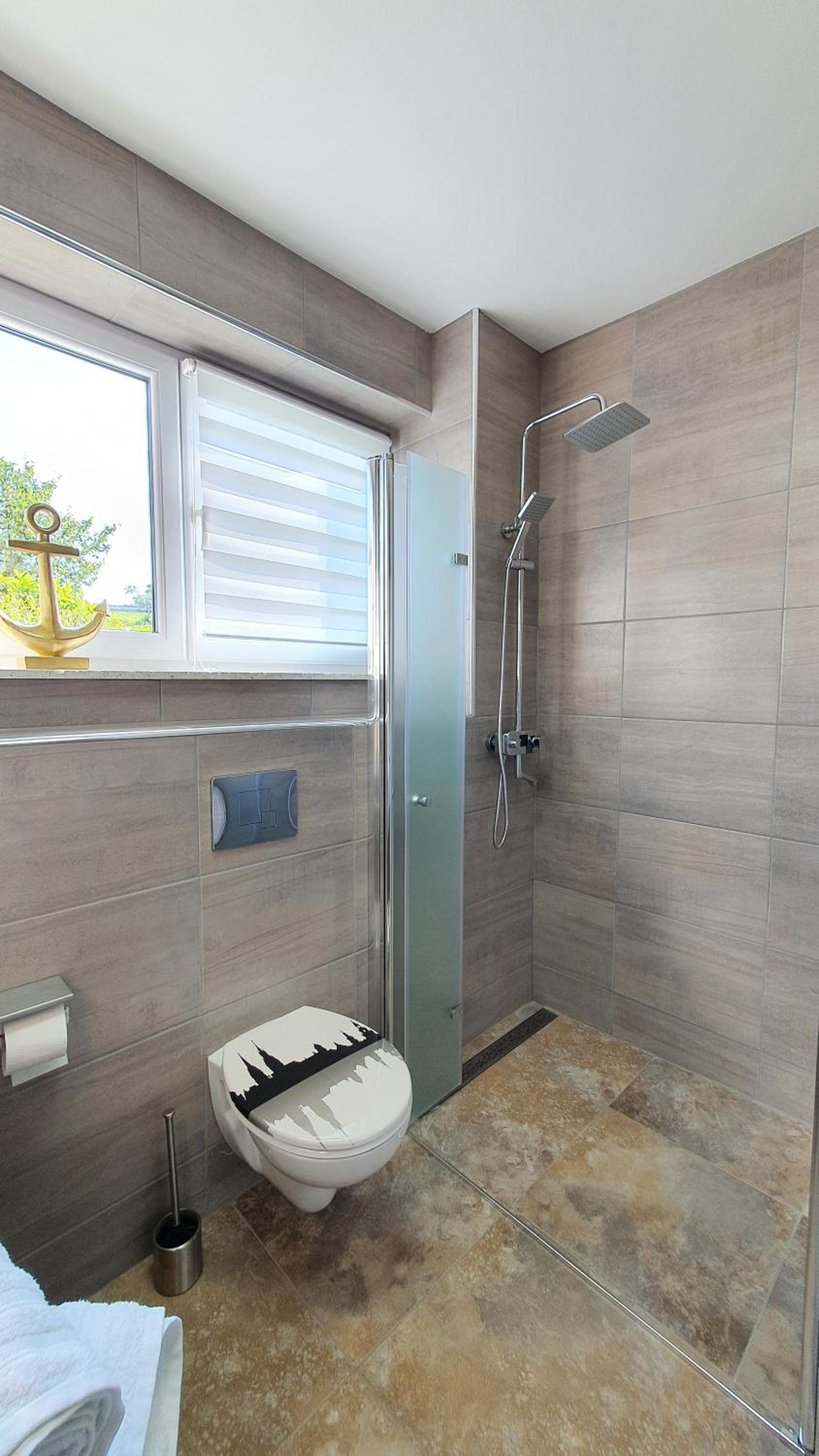 Apartment with Terrace photo 3