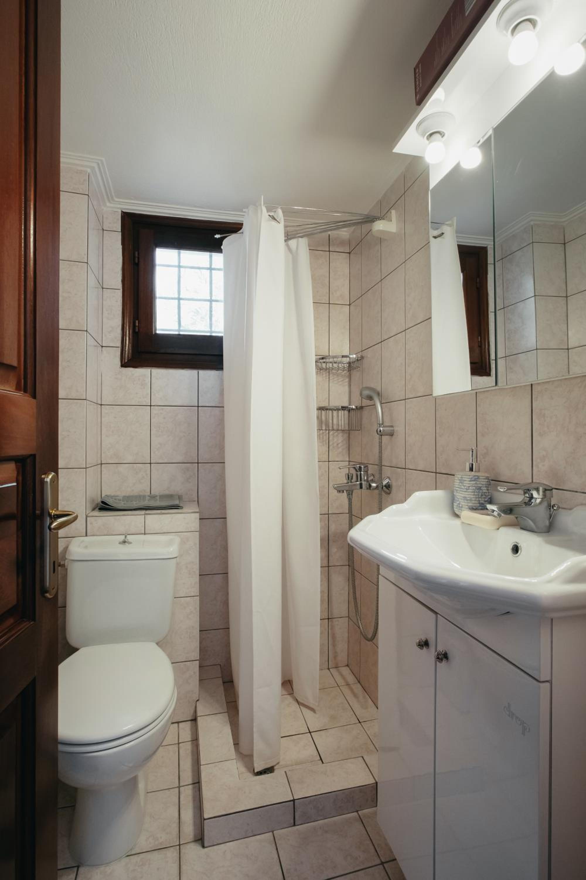 Villa - Photo 5