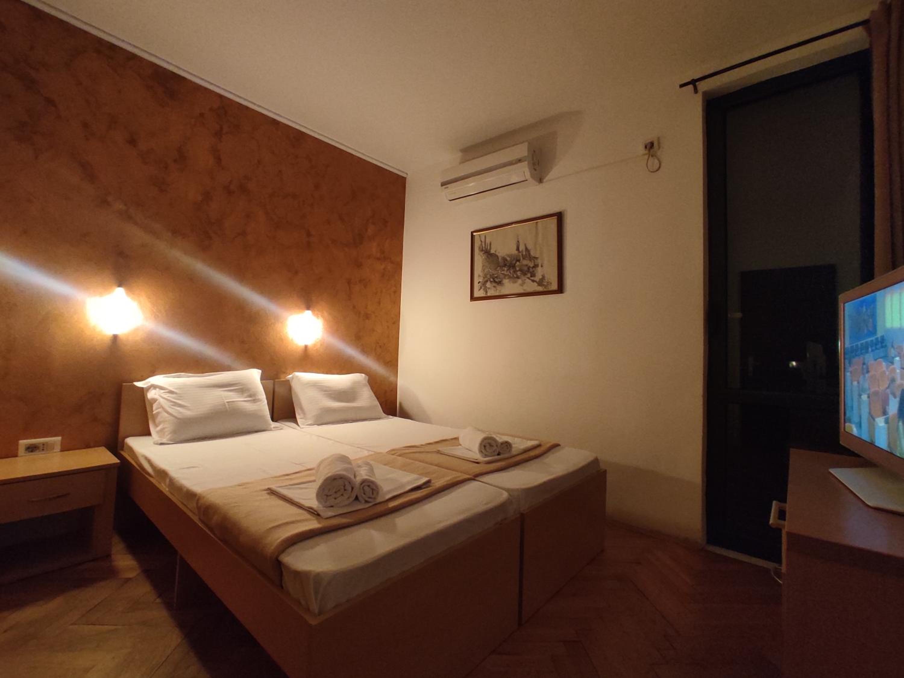 Apartment with Terrace photo 2