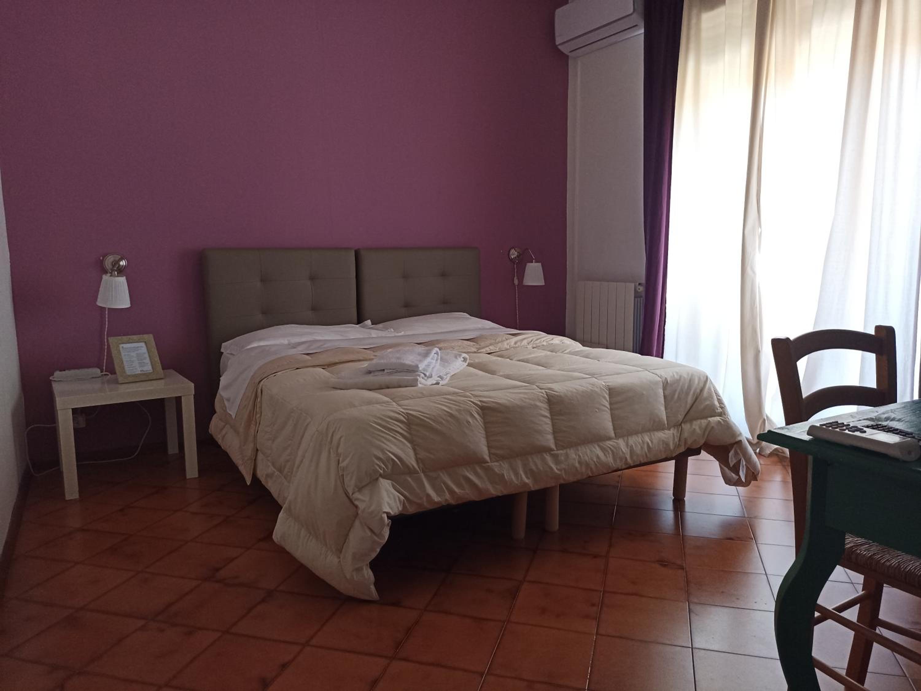 Double Room With Shared Bathroom photo 3