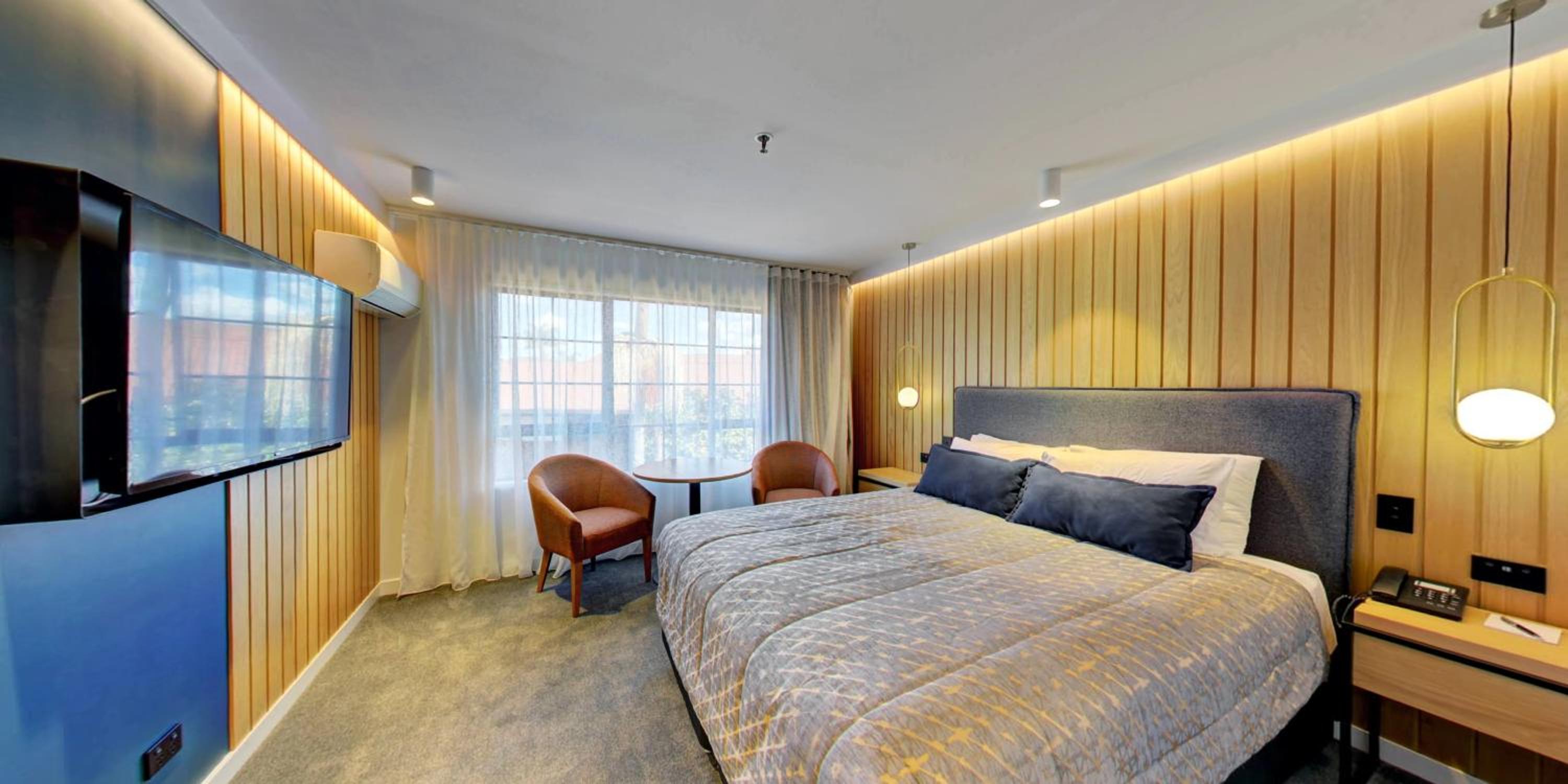 Superior King Room photo 1