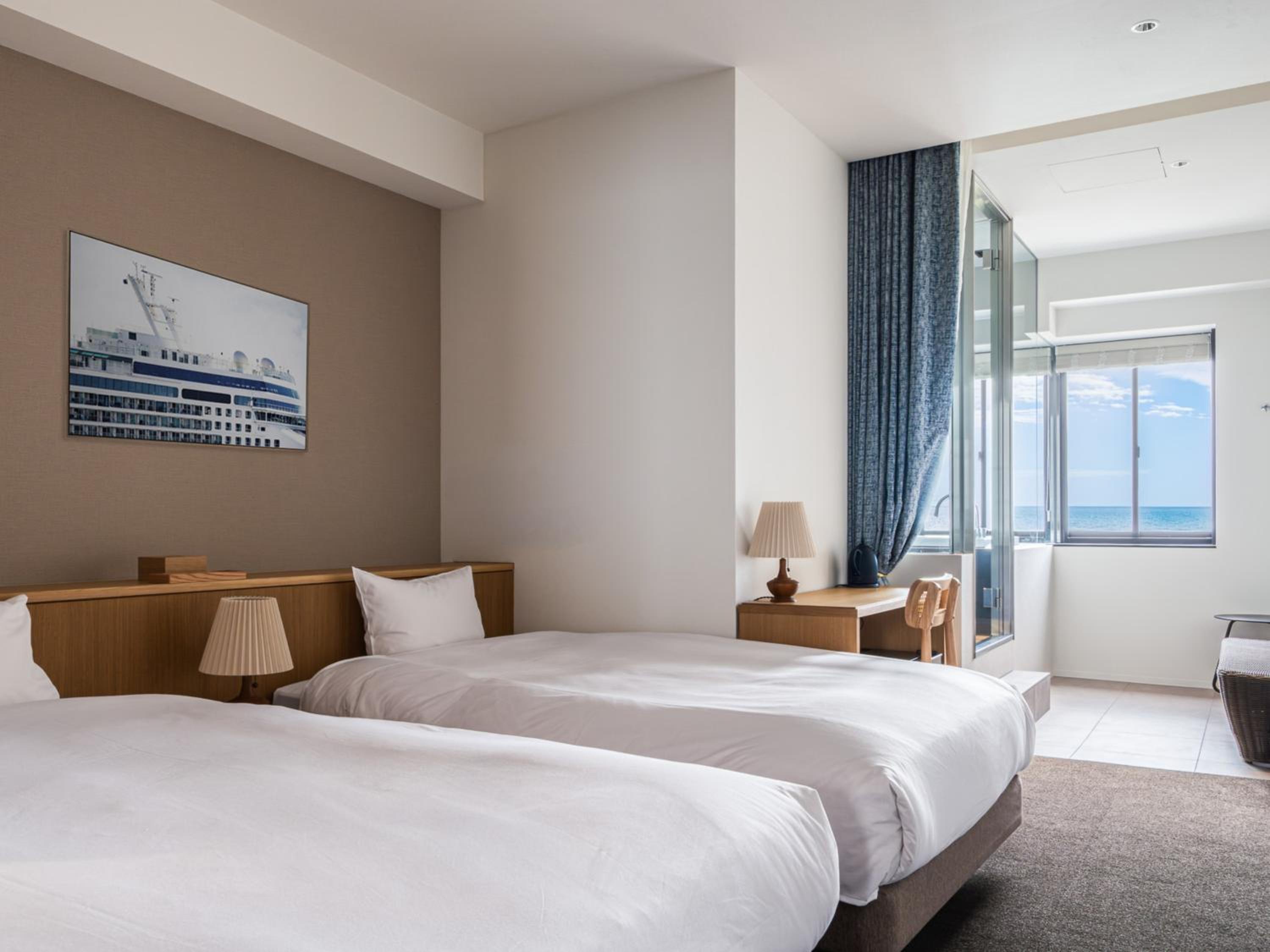 Superior Twin Room with Sauna