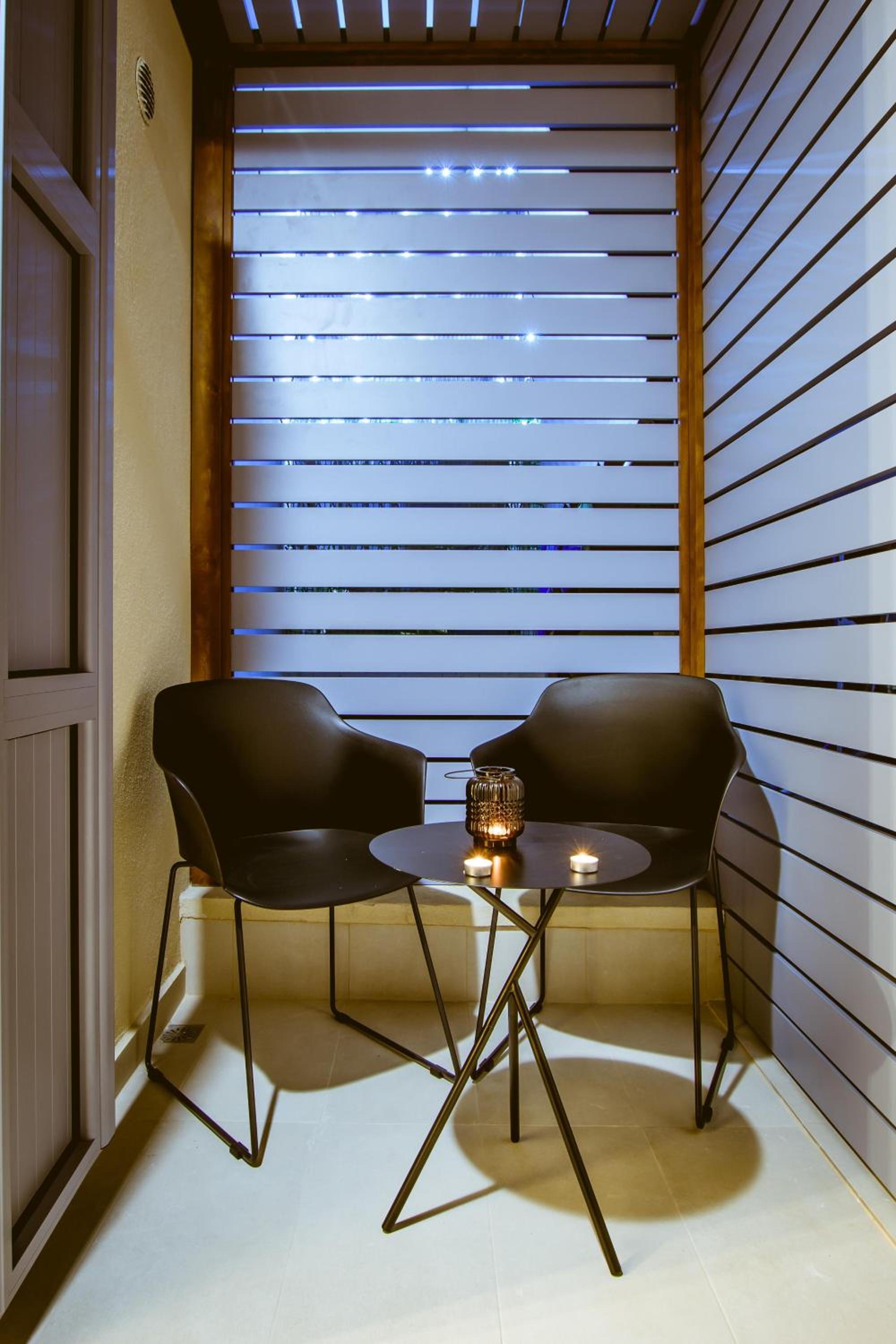 Suite with Spa Bath - Photo 26