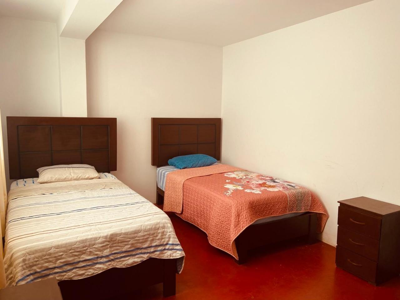 Twin Room with Shared Bathroom photo 2