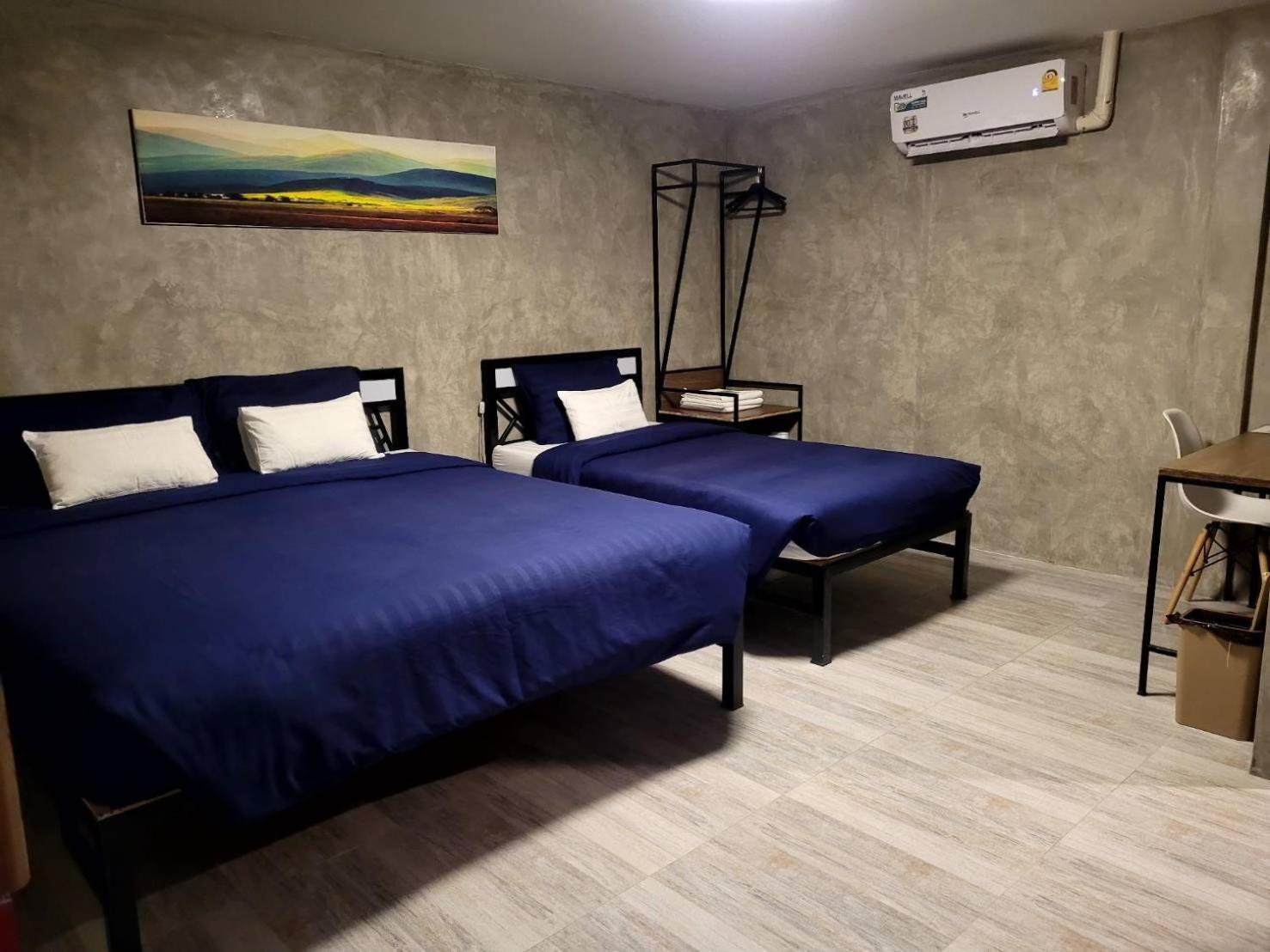 Triple Room - Photo 1