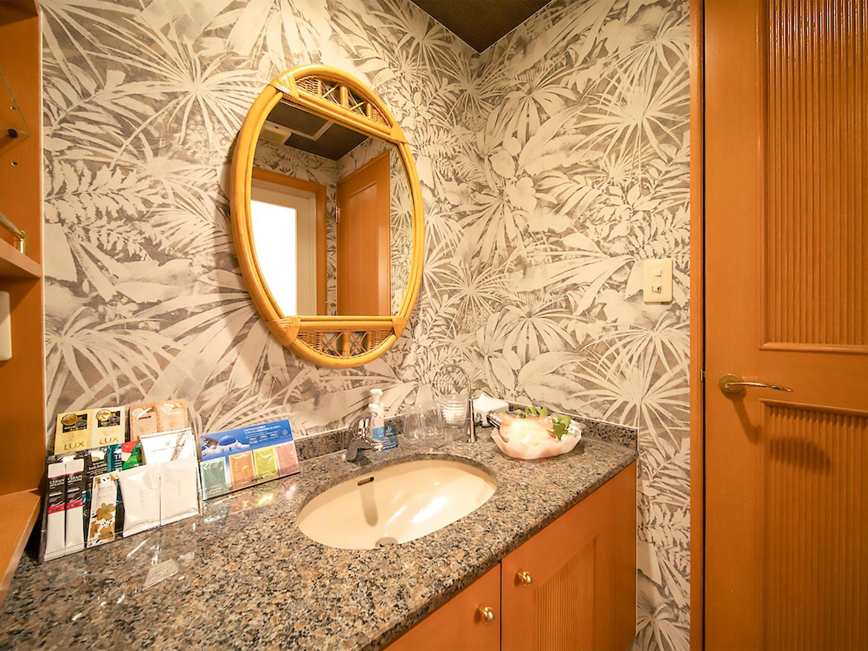 Economy Double Room - Photo 2