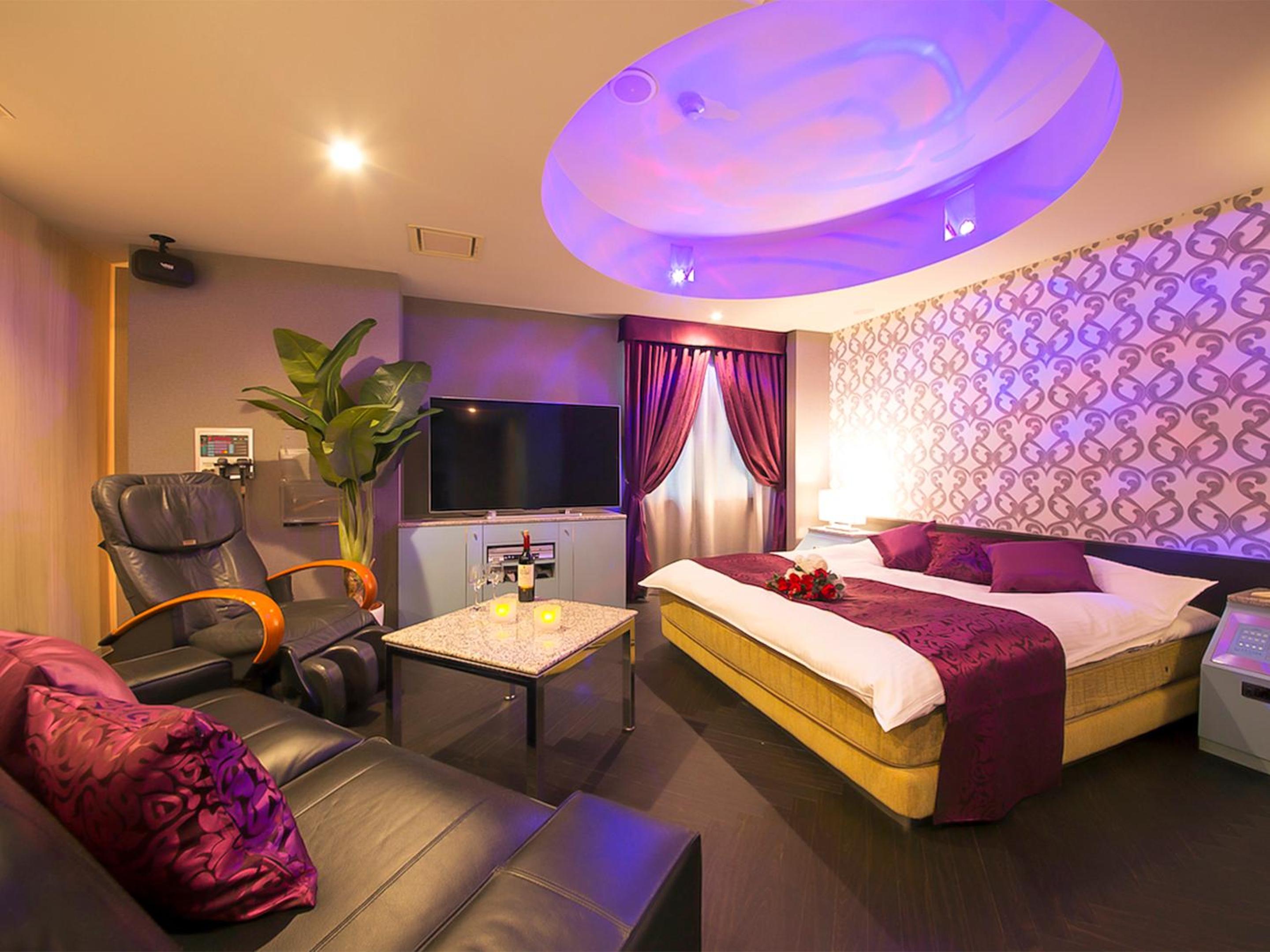 Deluxe Double Room - Photo 8