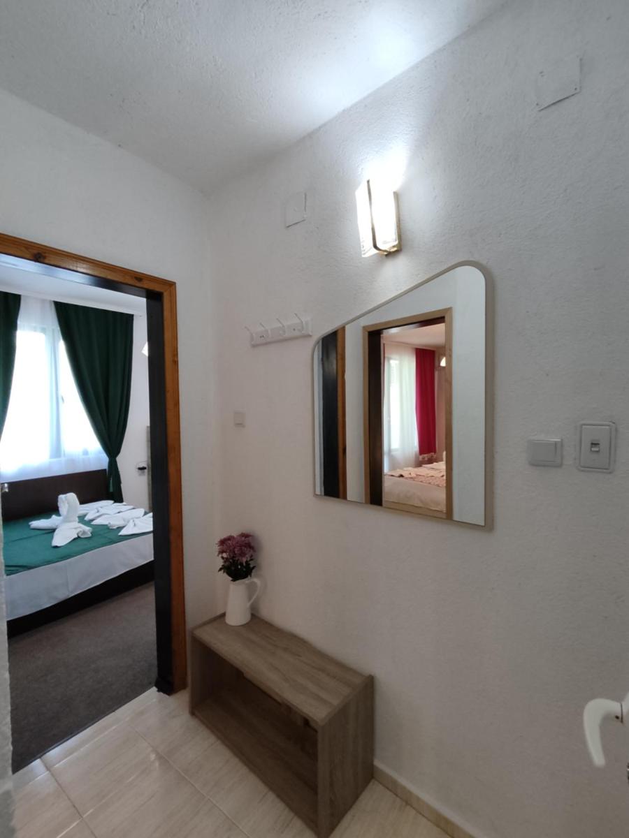 Apartment with two terraces photo 3