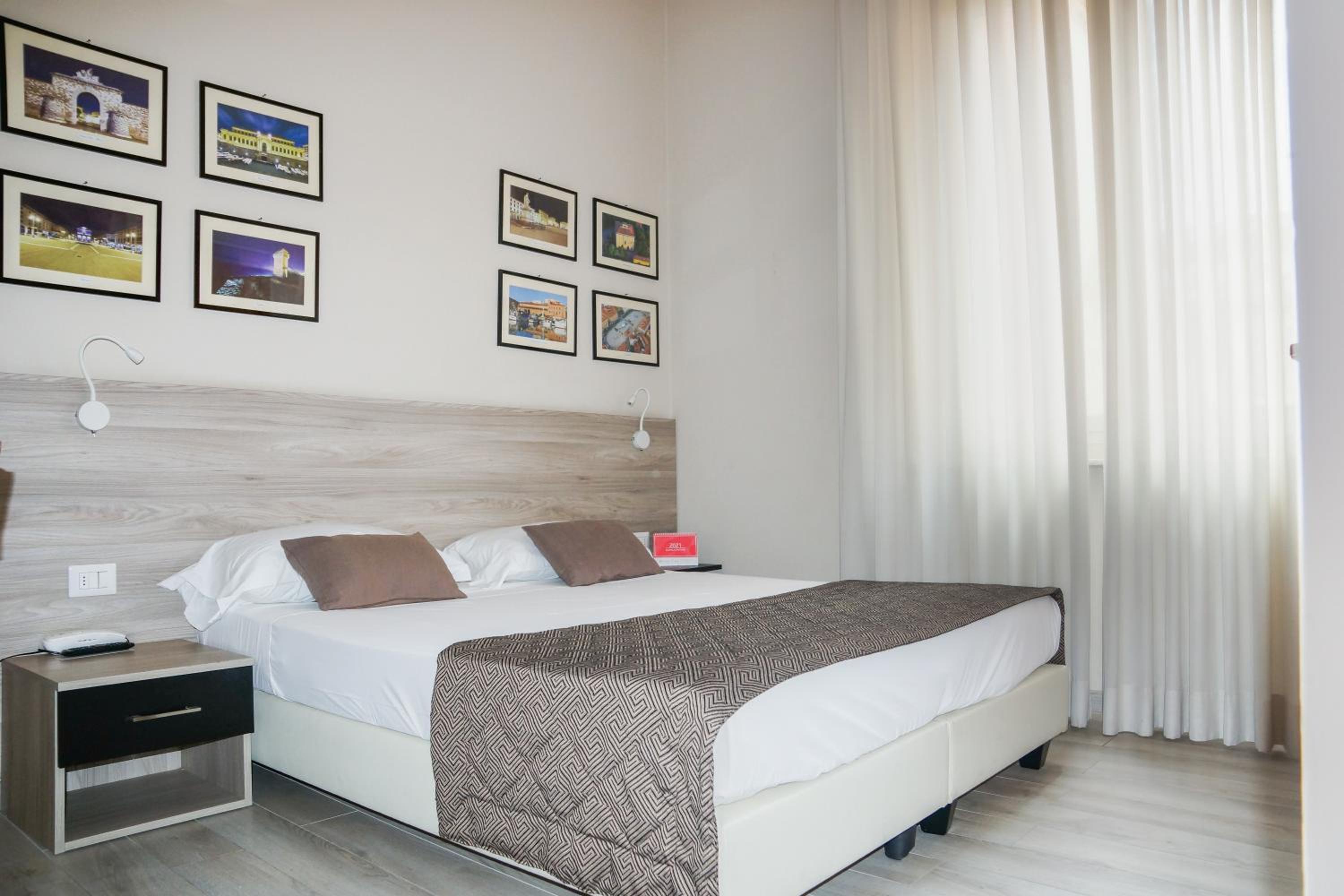 Double Room photo 1