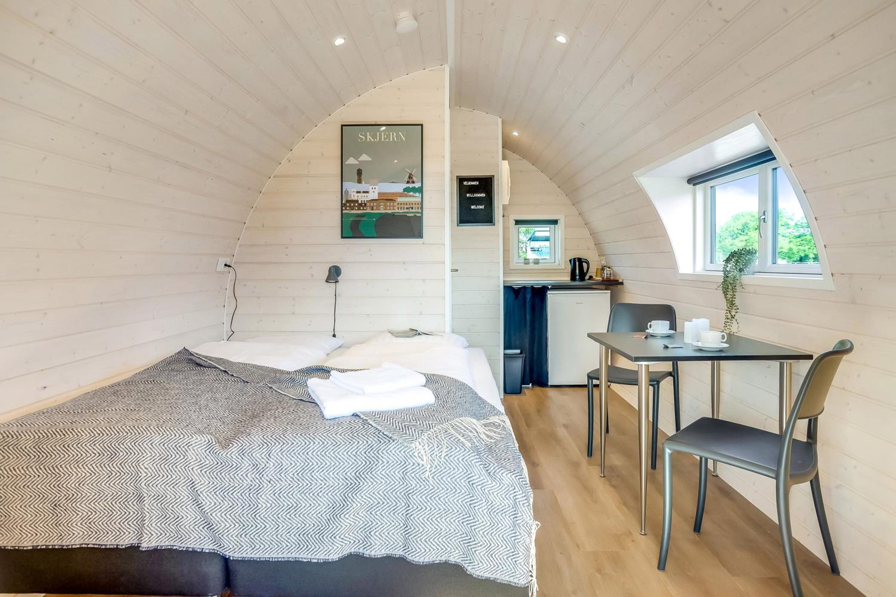 Cottage (2 Adults) - Photo 12