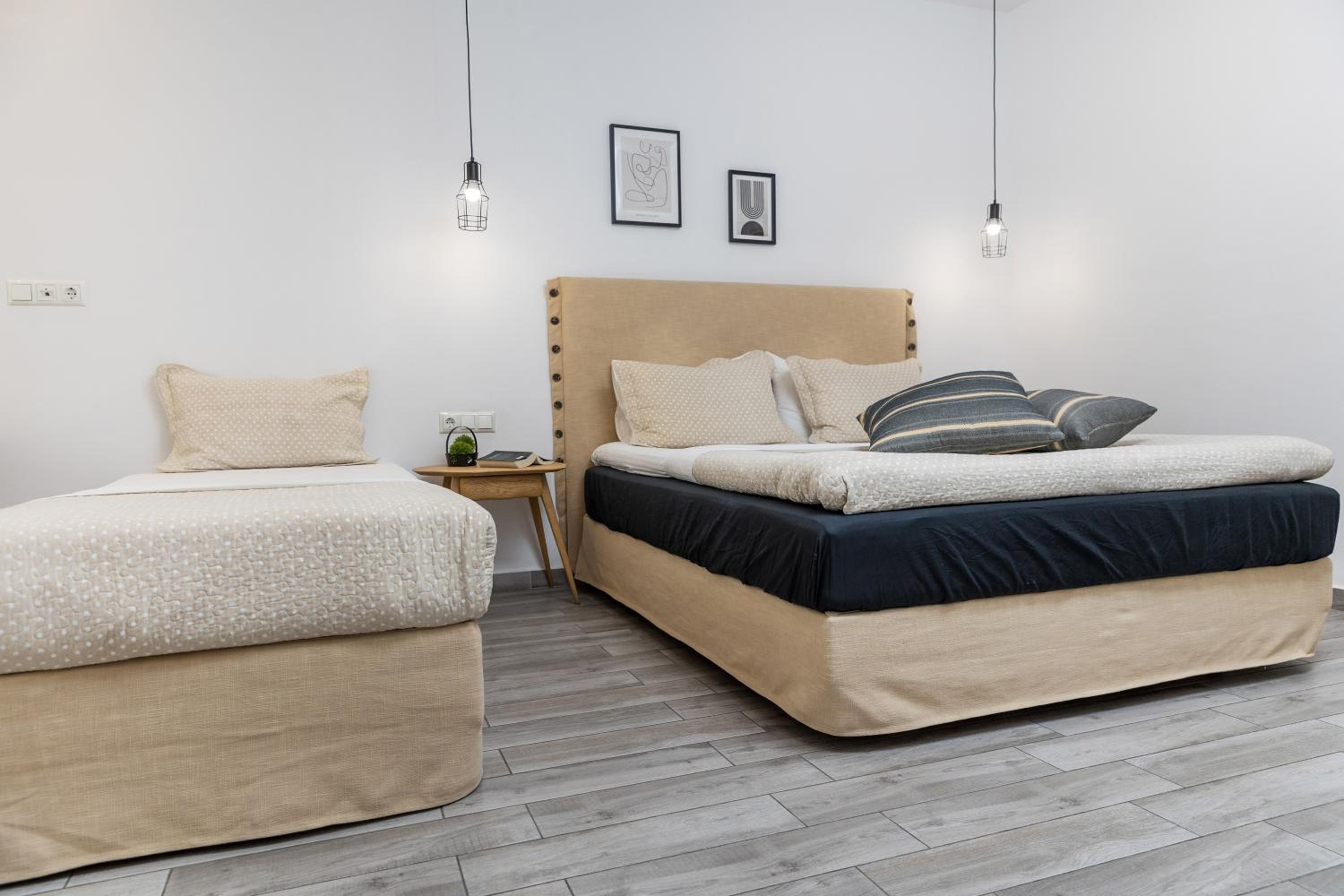 Triple Room - Photo 15