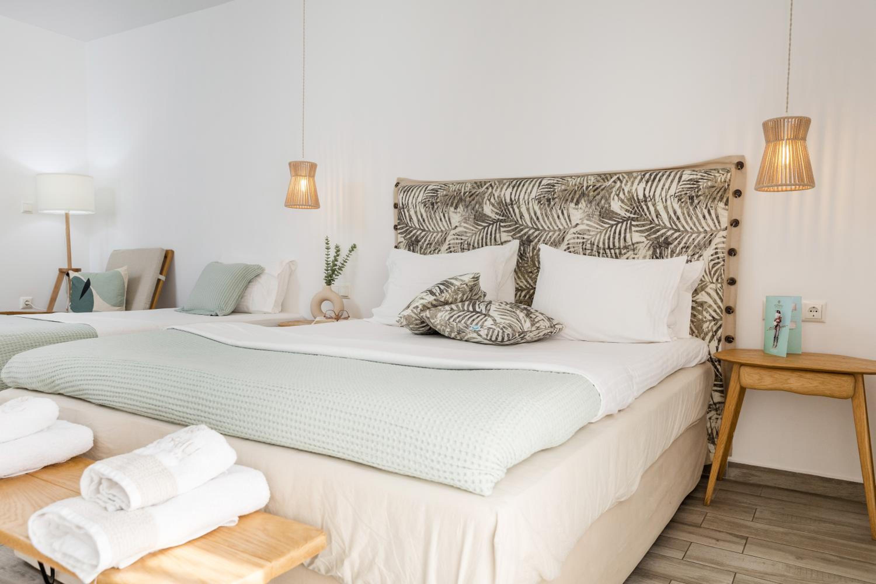 Triple Room - Photo 1