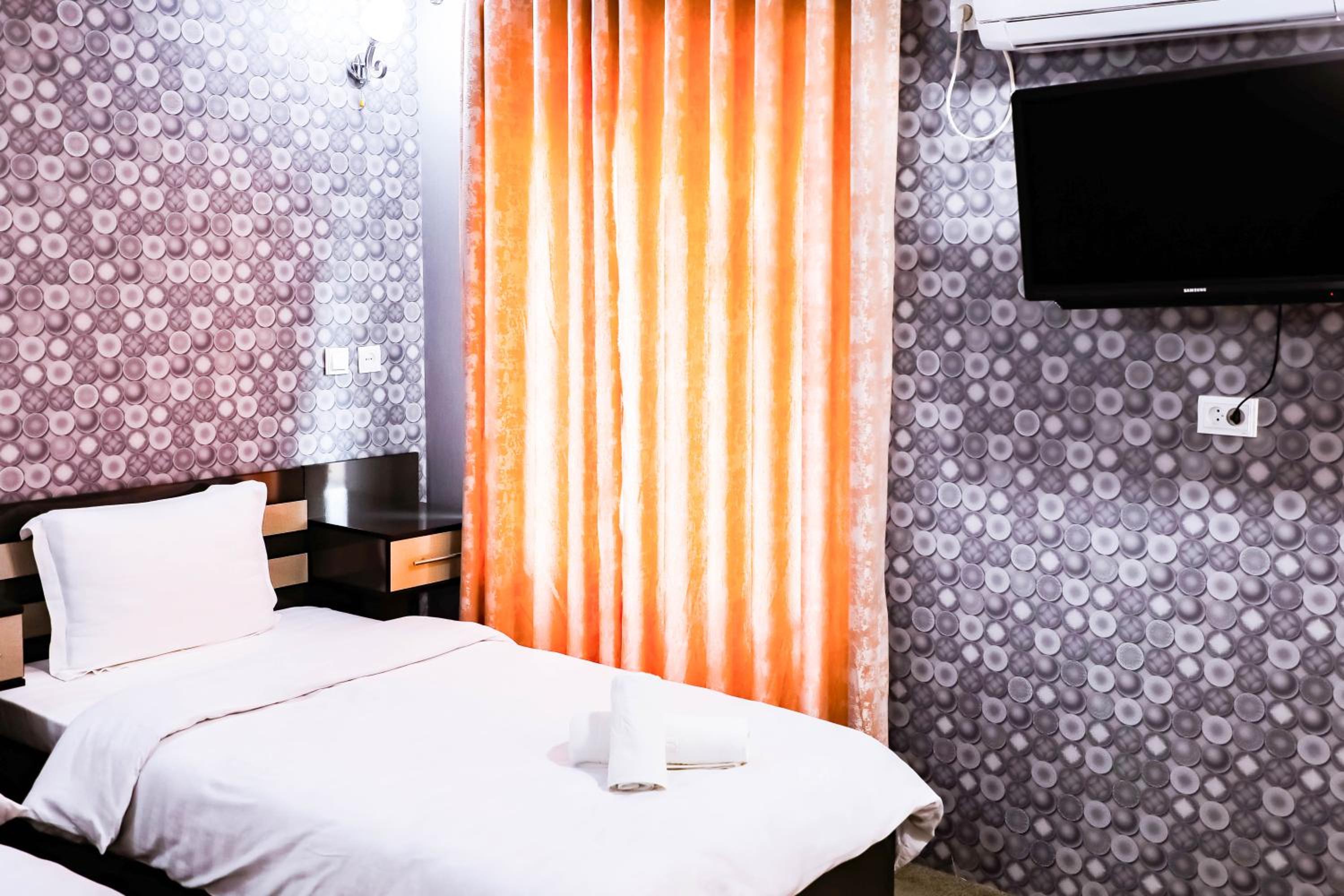Superior Twin Room - Photo 4