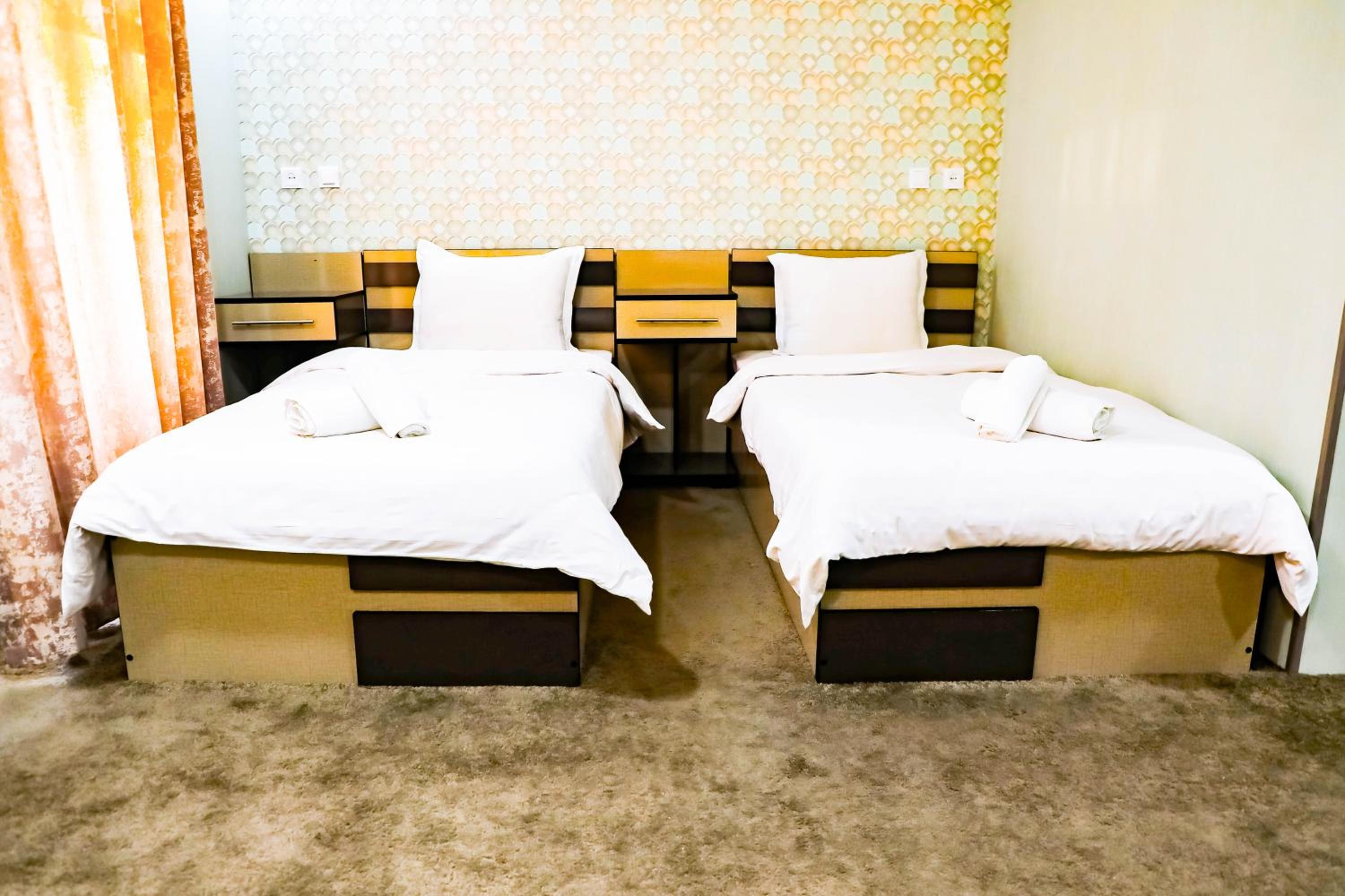 Superior Twin Room - Photo 2