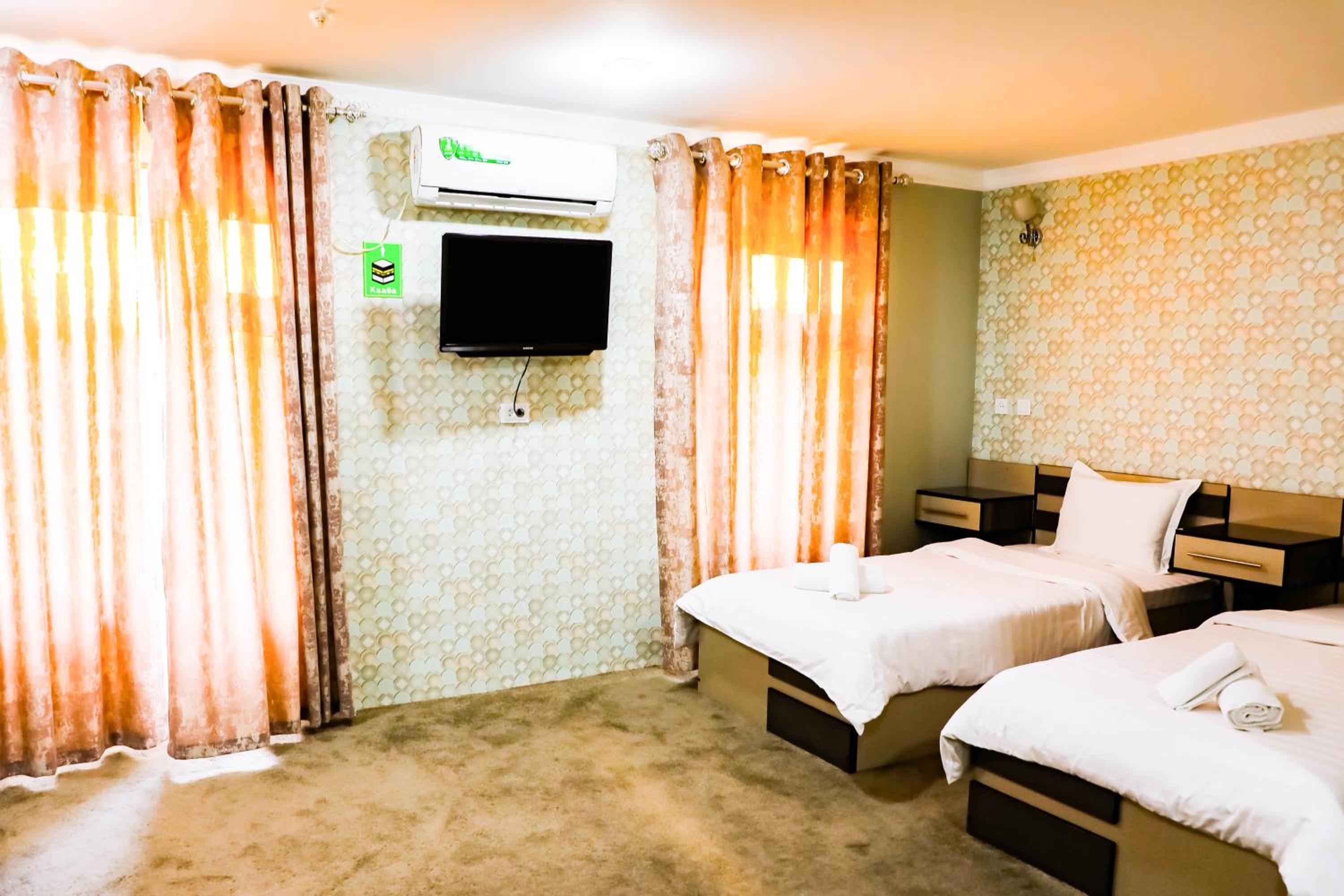 Superior Twin Room - Photo 3