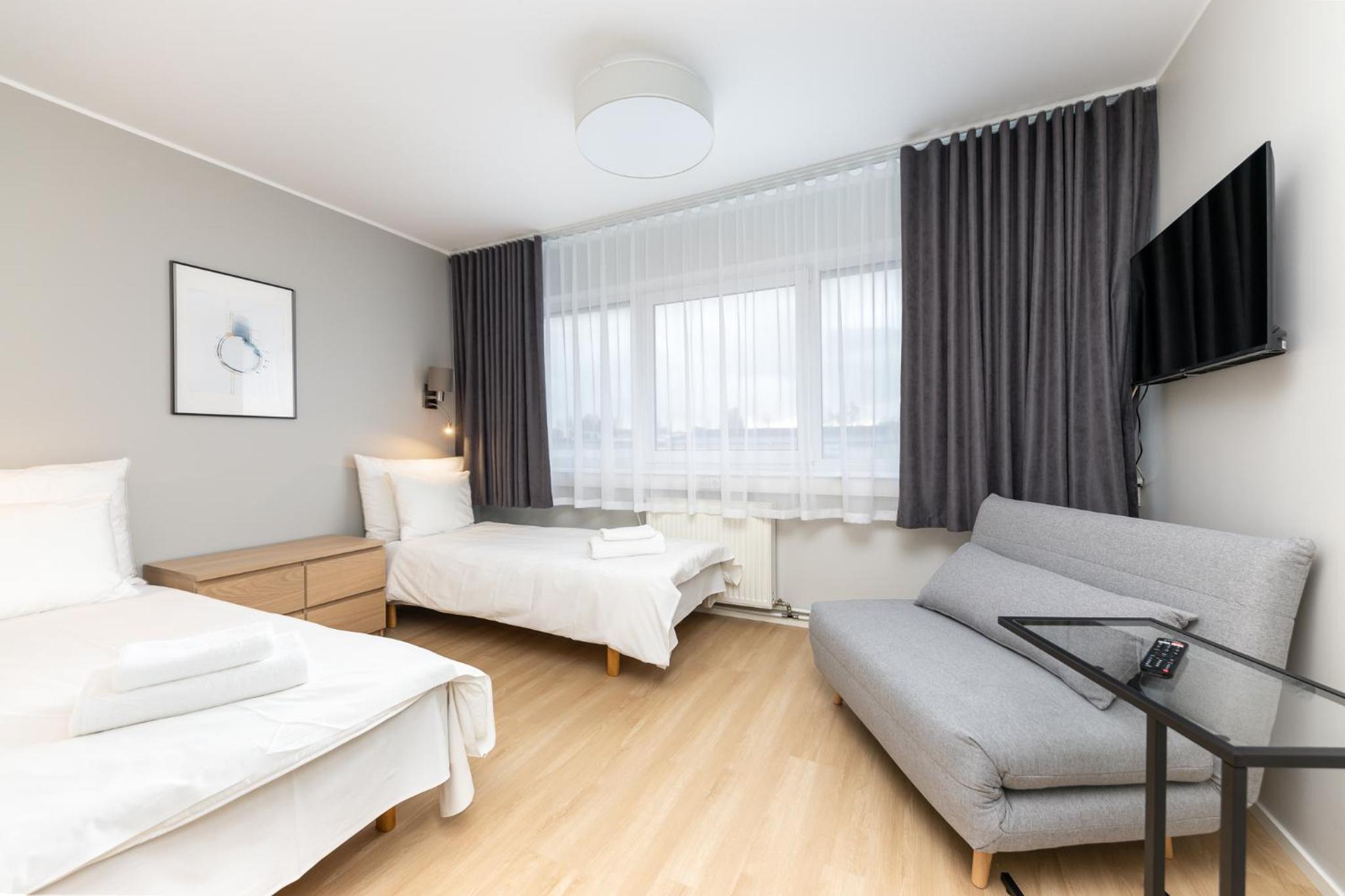 Twin Room with Private Bathroom - Photo 1