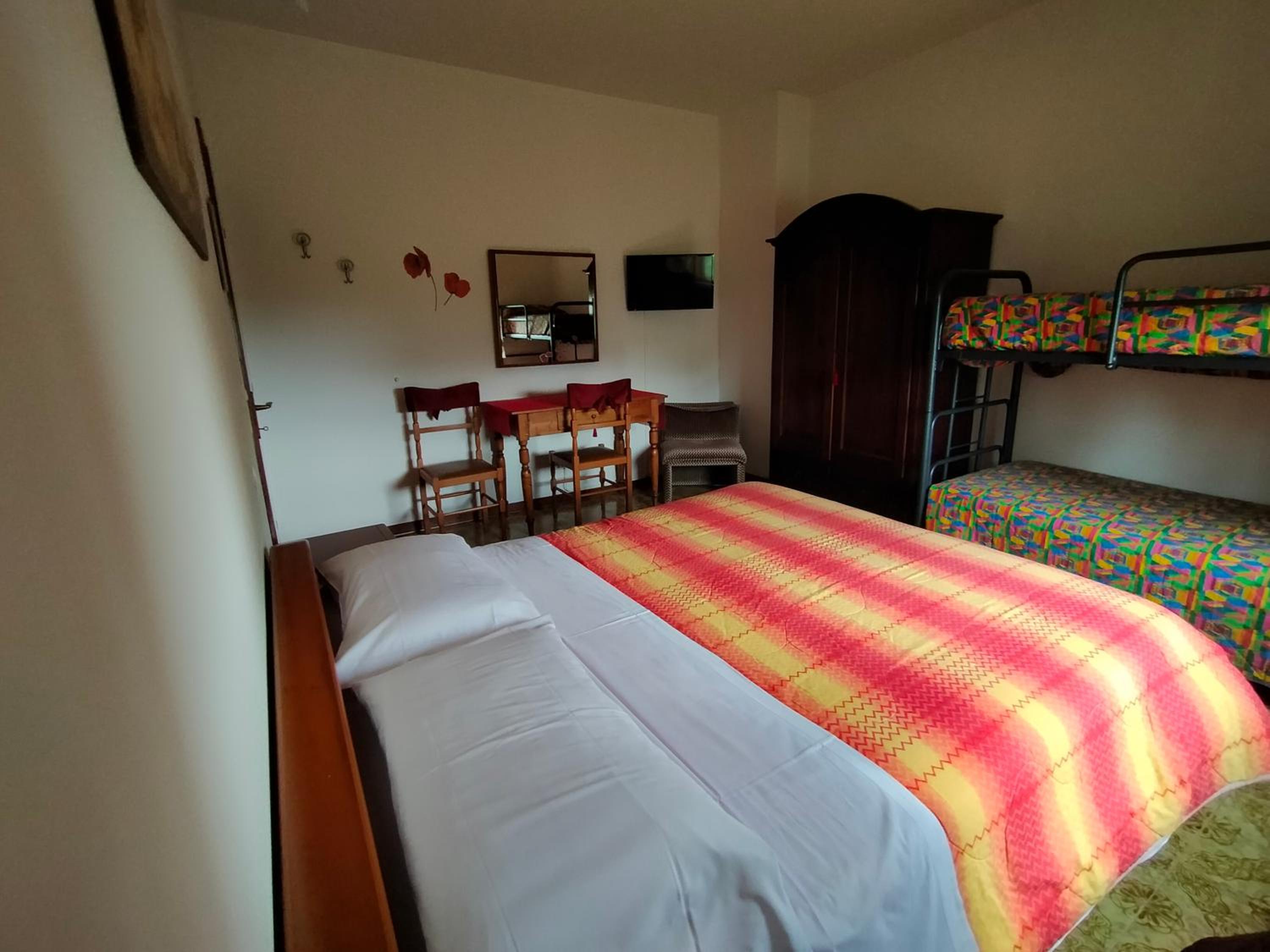 Quadruple Room photo 3