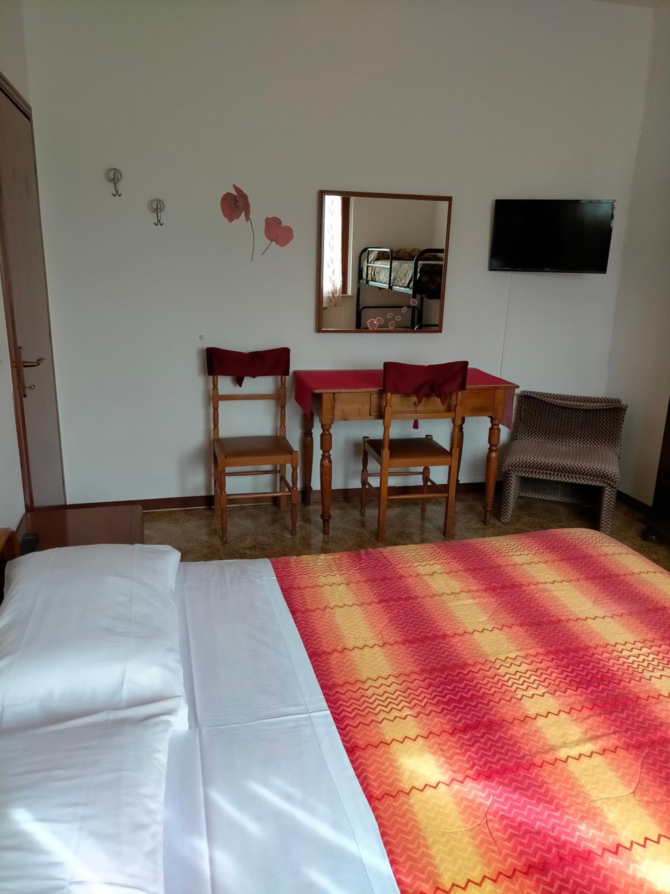 Quadruple Room photo 2