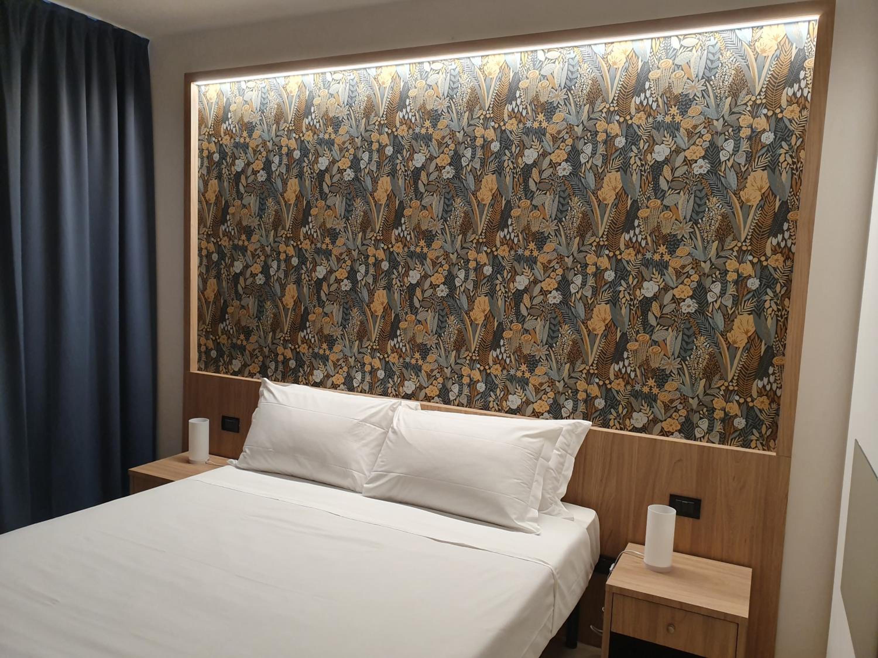 Double Room - Photo 7