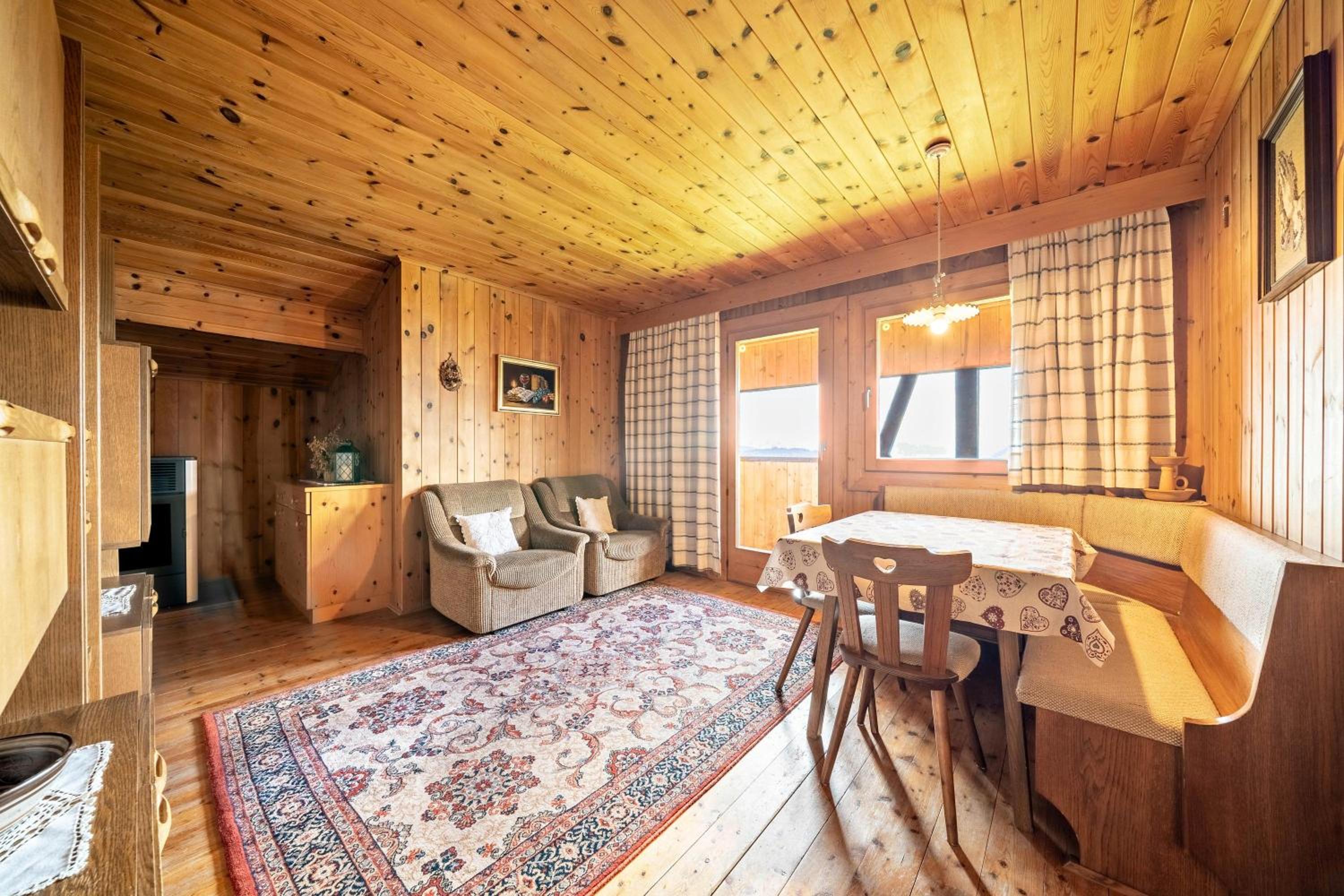 Two-Bedroom Deluxe Apartment with Garden View photo 1