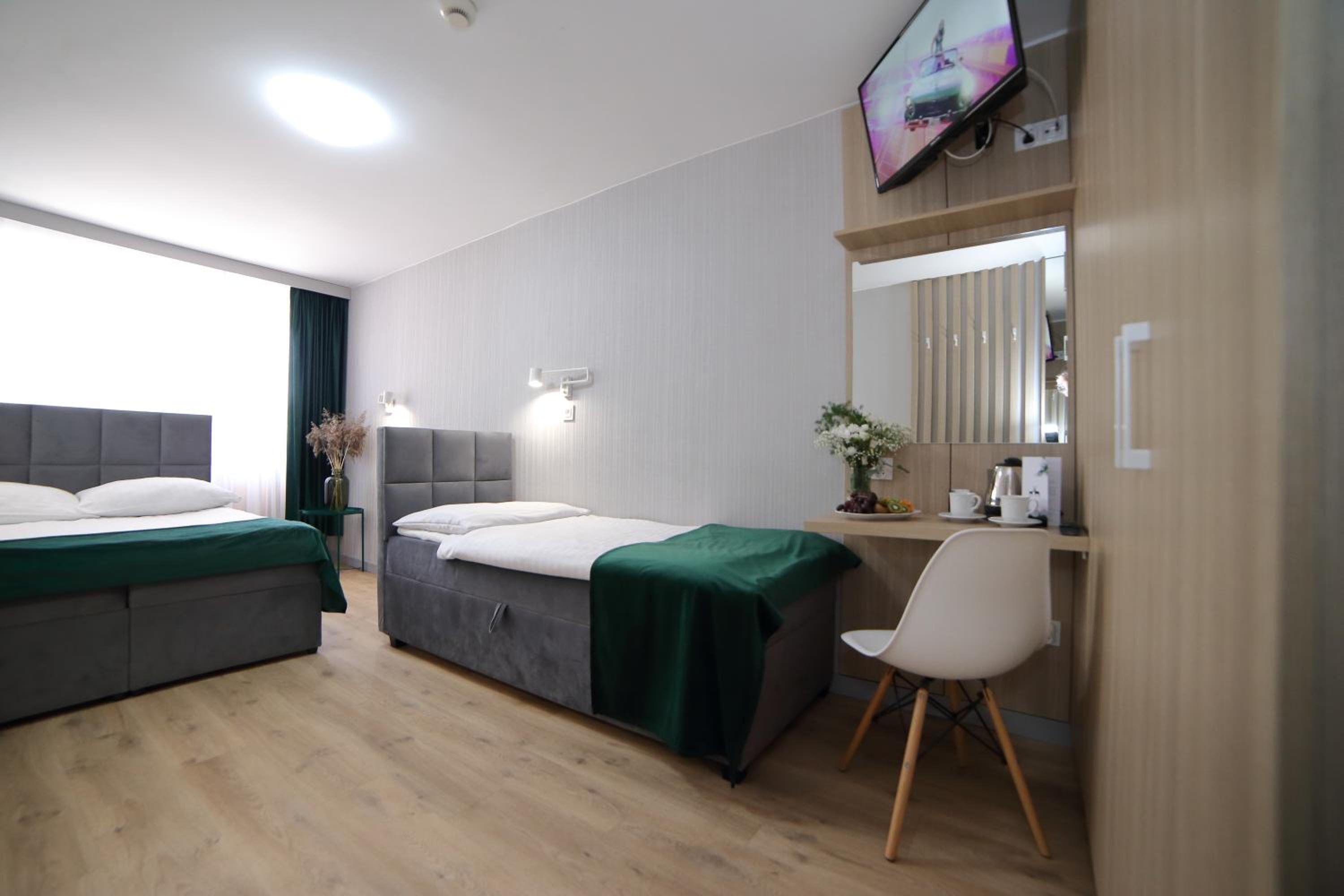Classic Triple Room photo 2