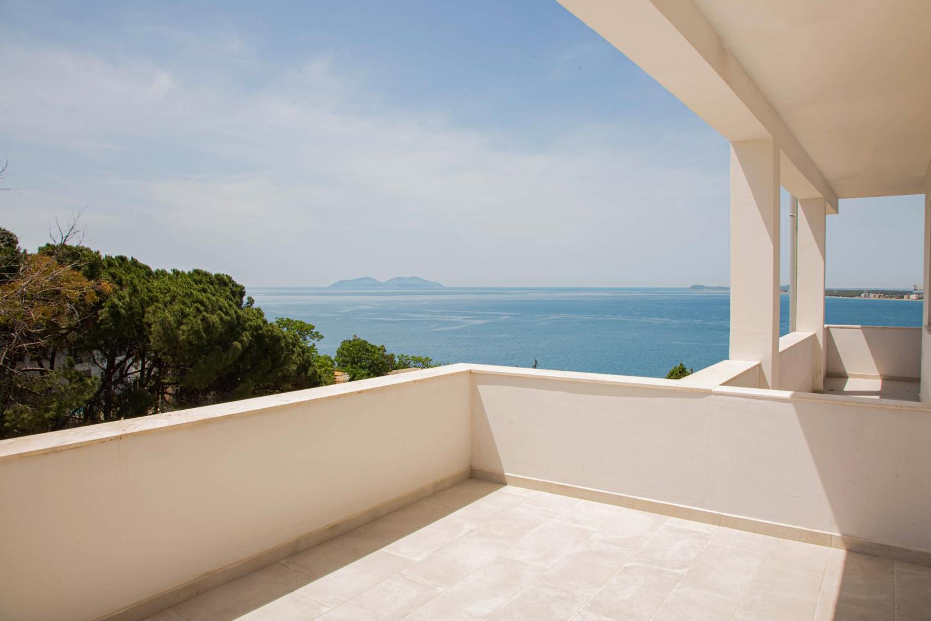 Double Room with Balcony and Sea View