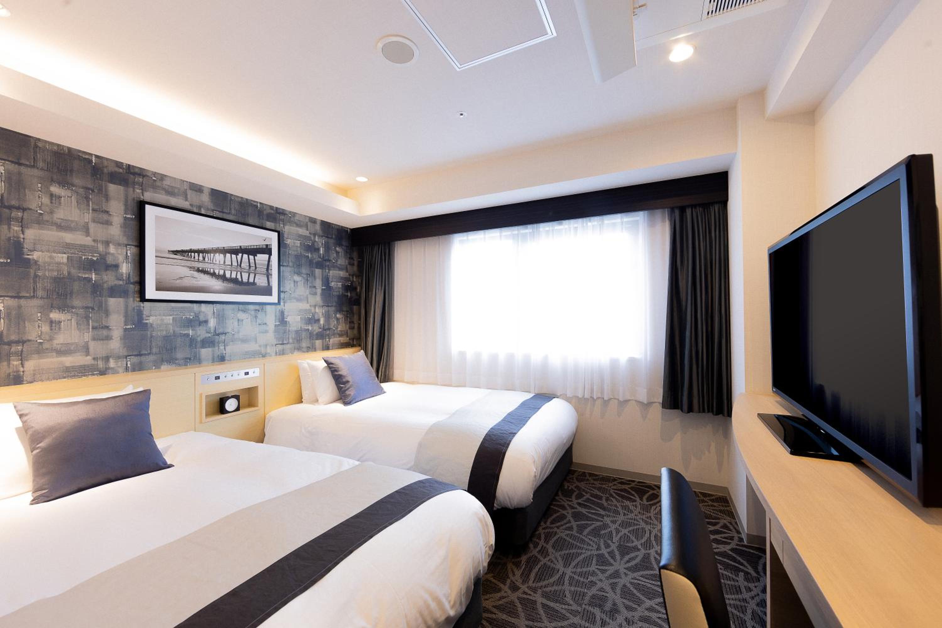 Twin Room - Photo 1