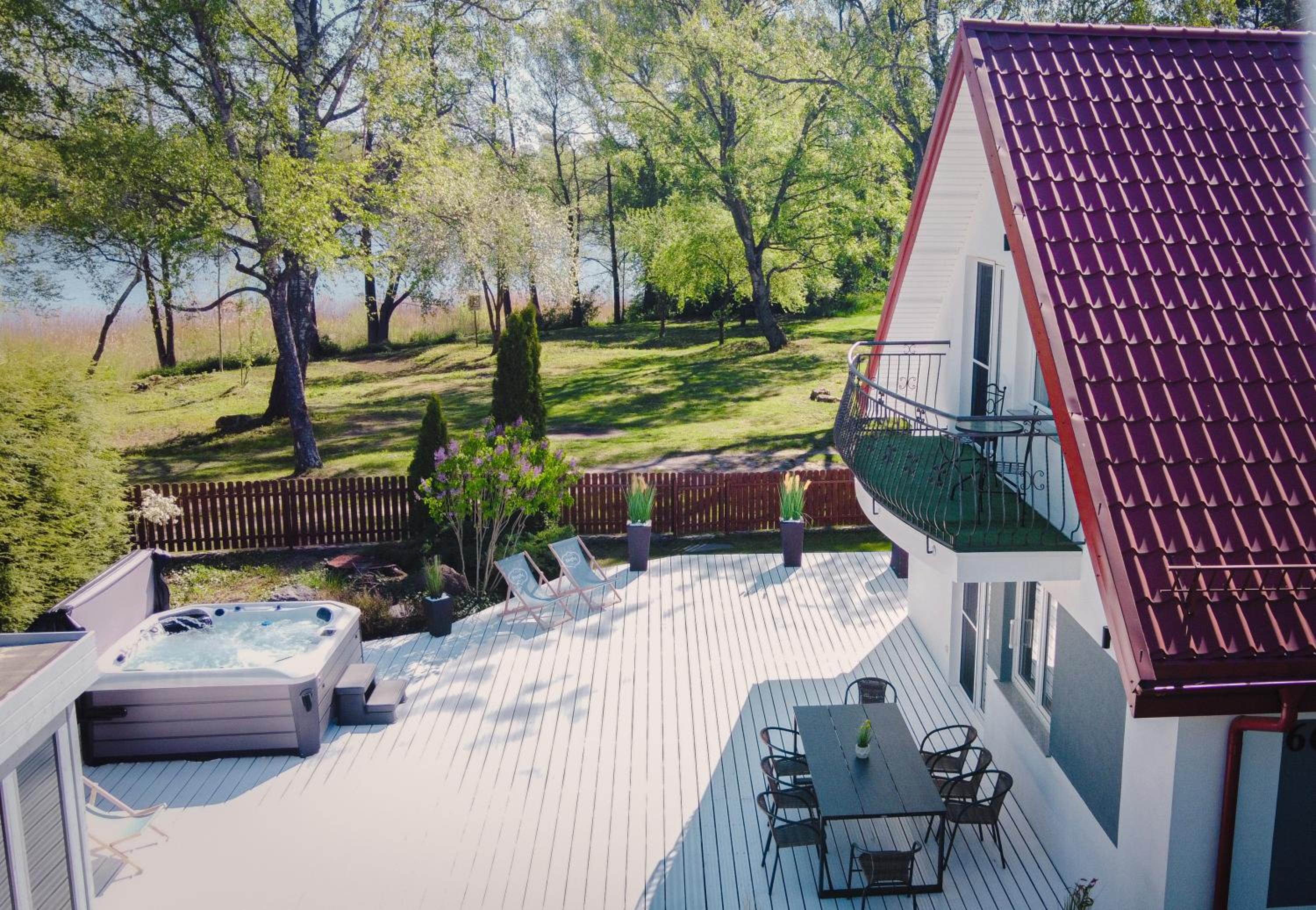Villa photo 1