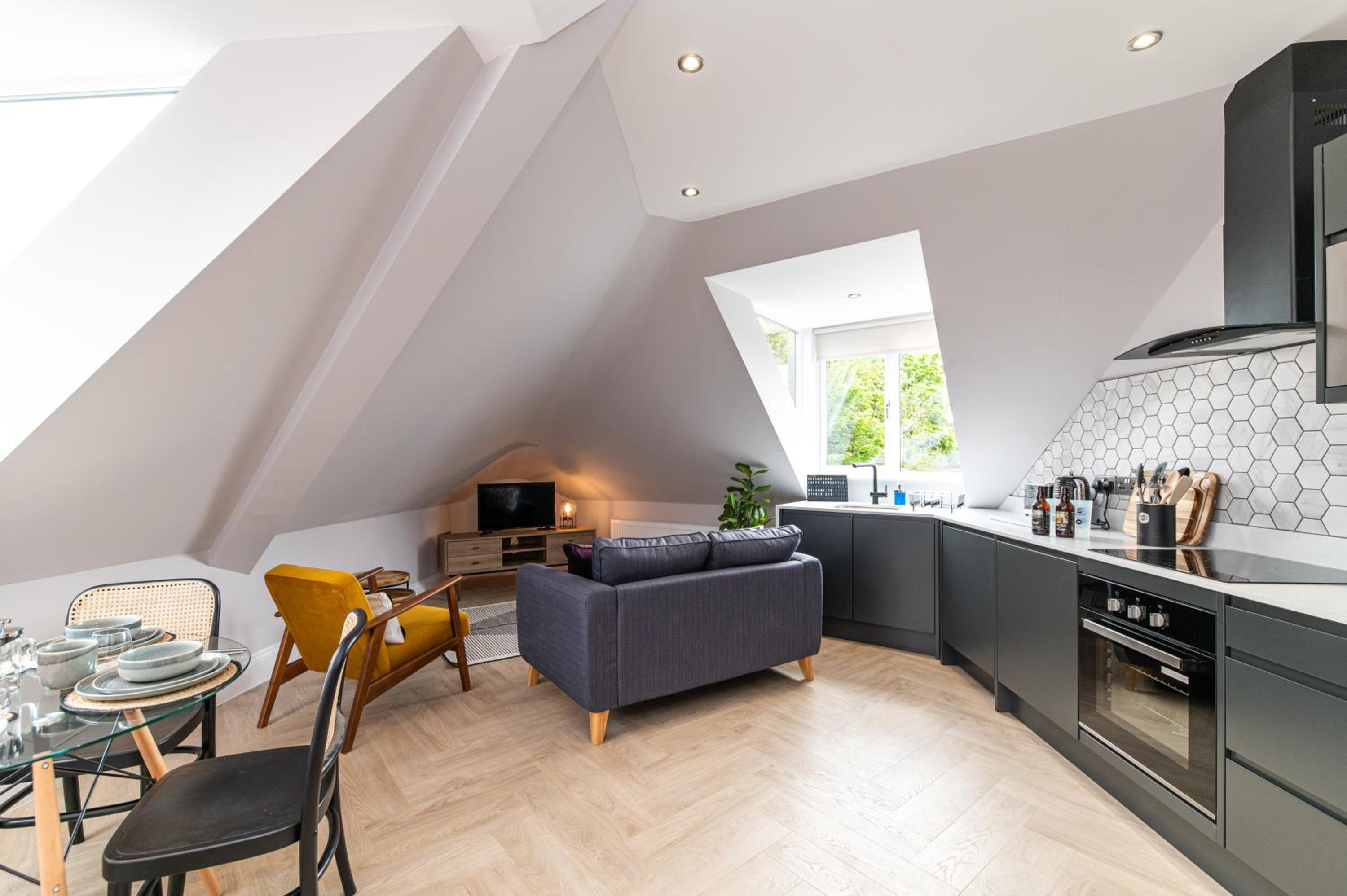 Penthouse Apartment photo 3