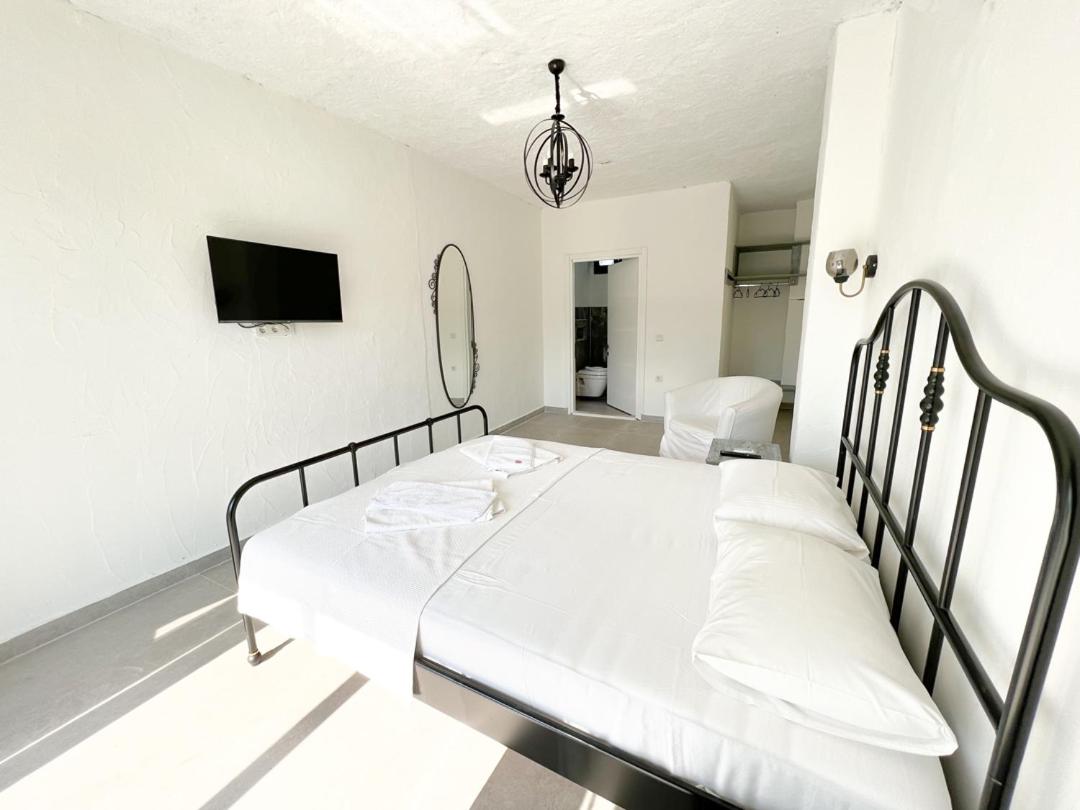 Deluxe Double Room - Photo 3