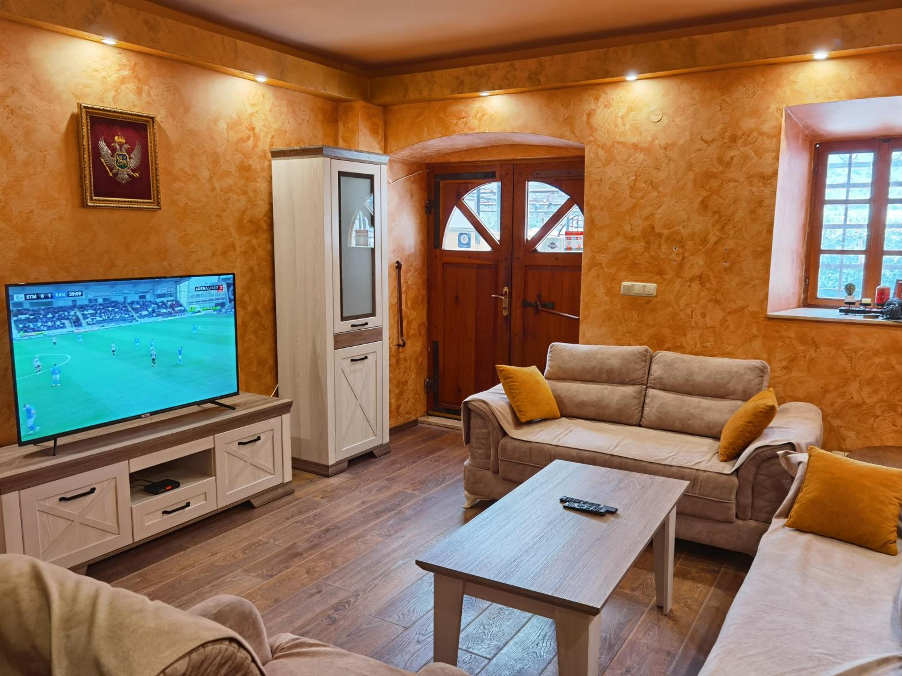 Four-Bedroom House photo 1