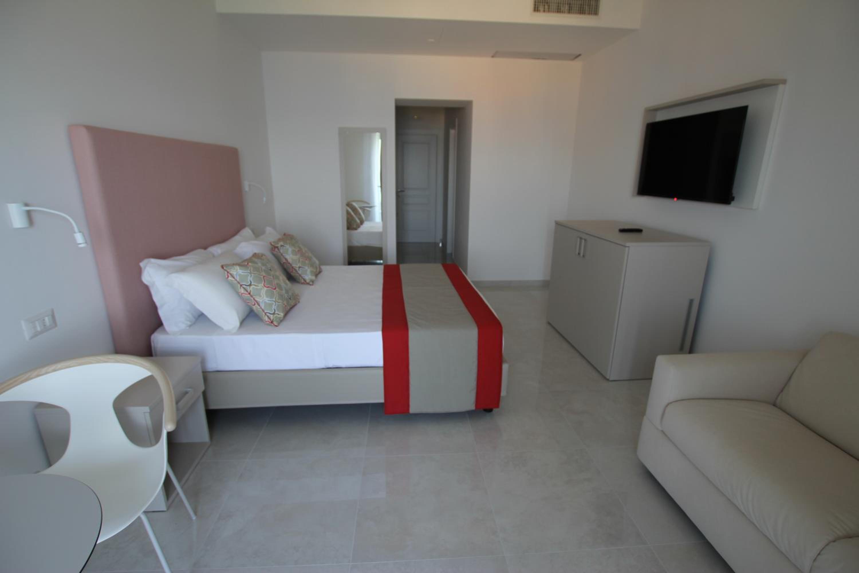Superior Double or Twin Room with Sea View