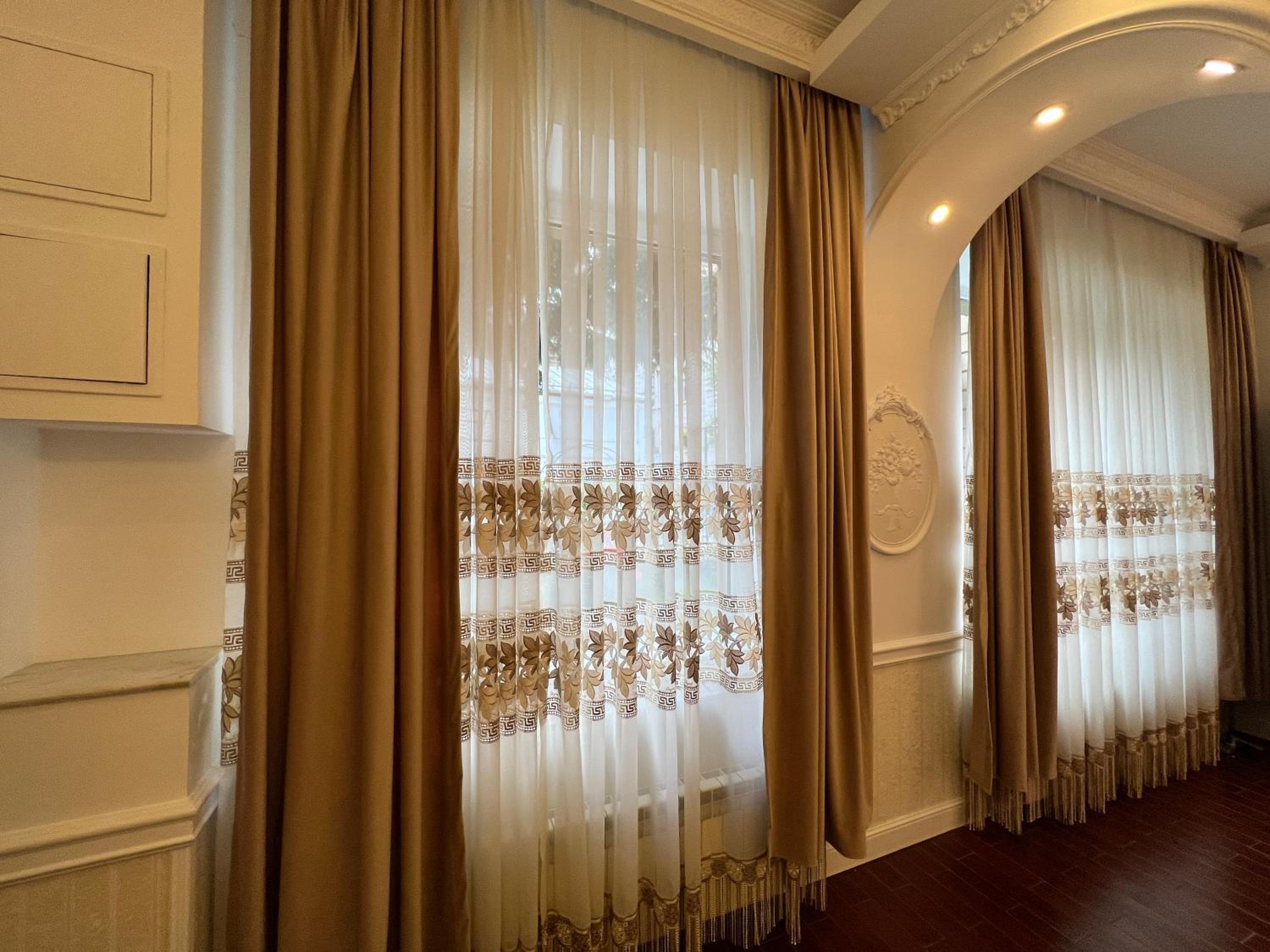 Family Room with Garden View - Photo 16