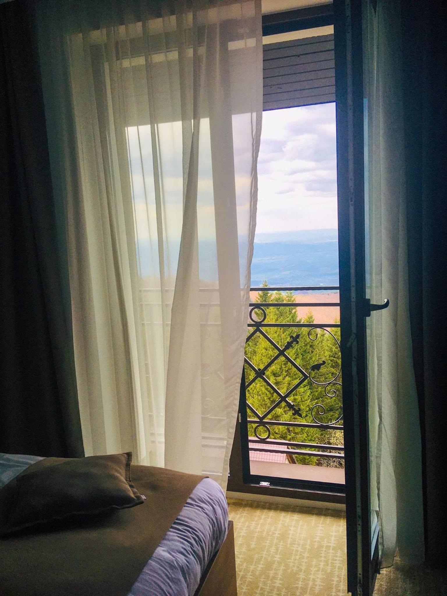 Standard Double Room - Photo 2