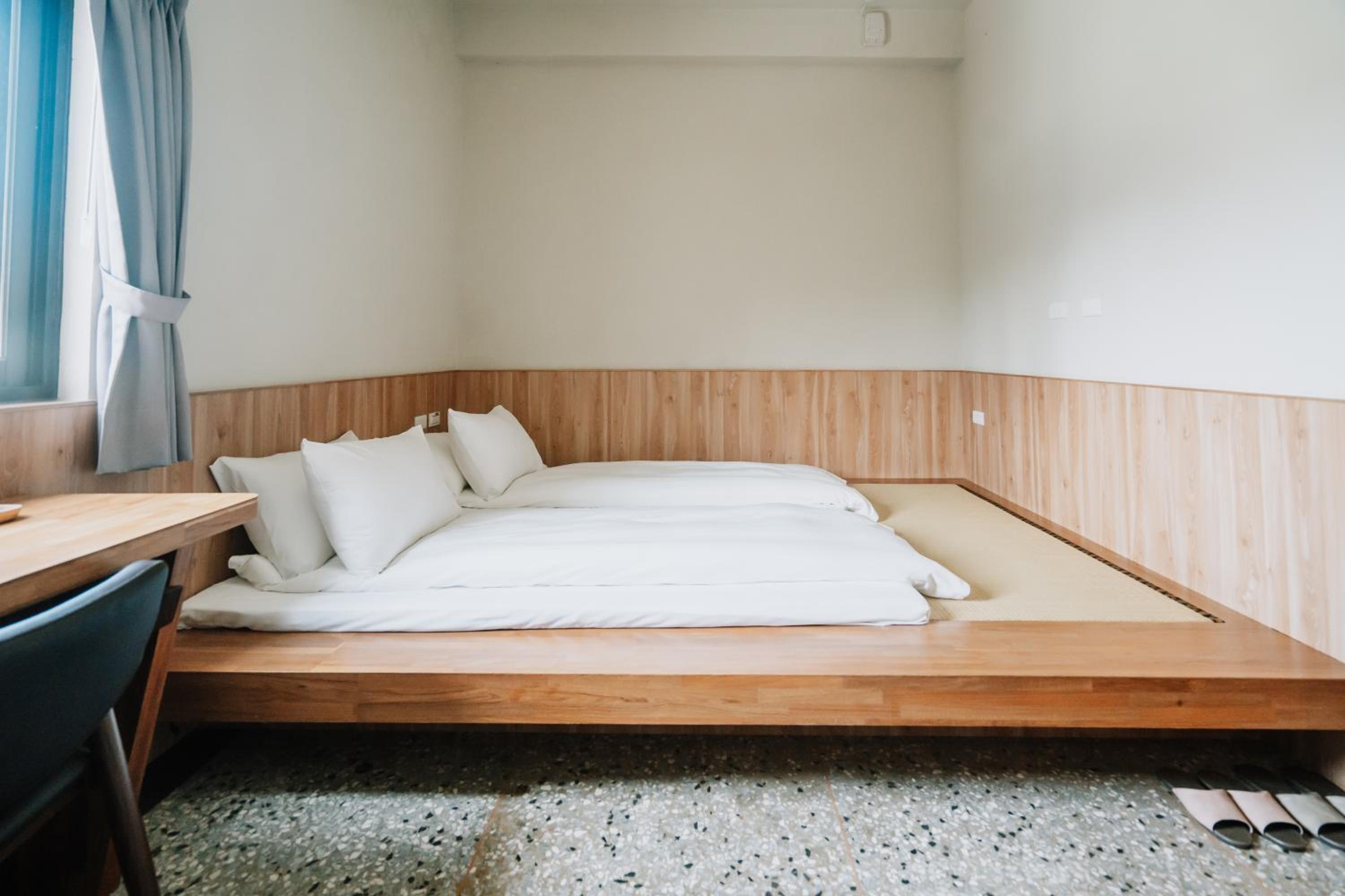 Twin Room with Private Bathroom