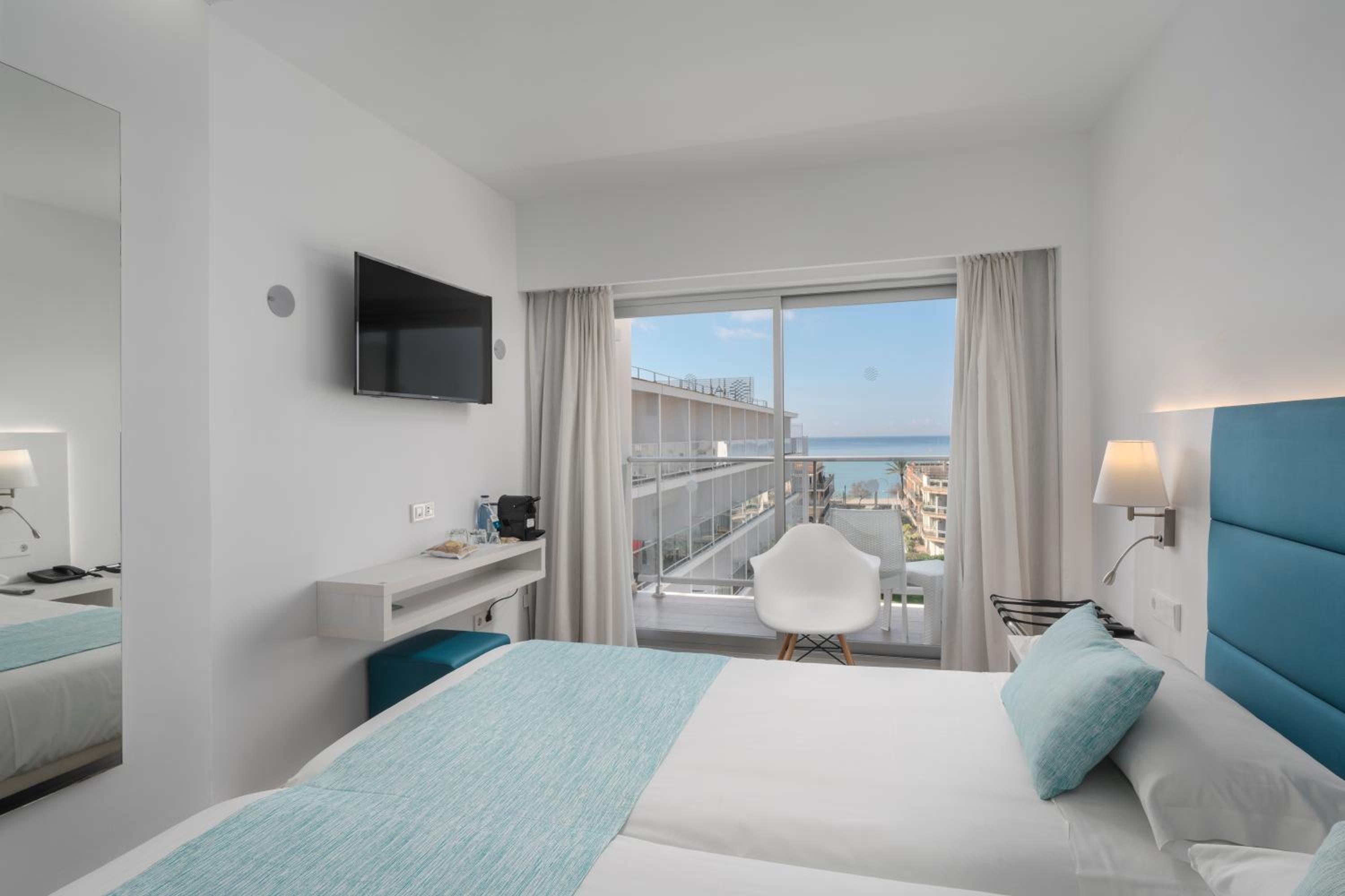Habitación Doble Superior con Vista al Mar