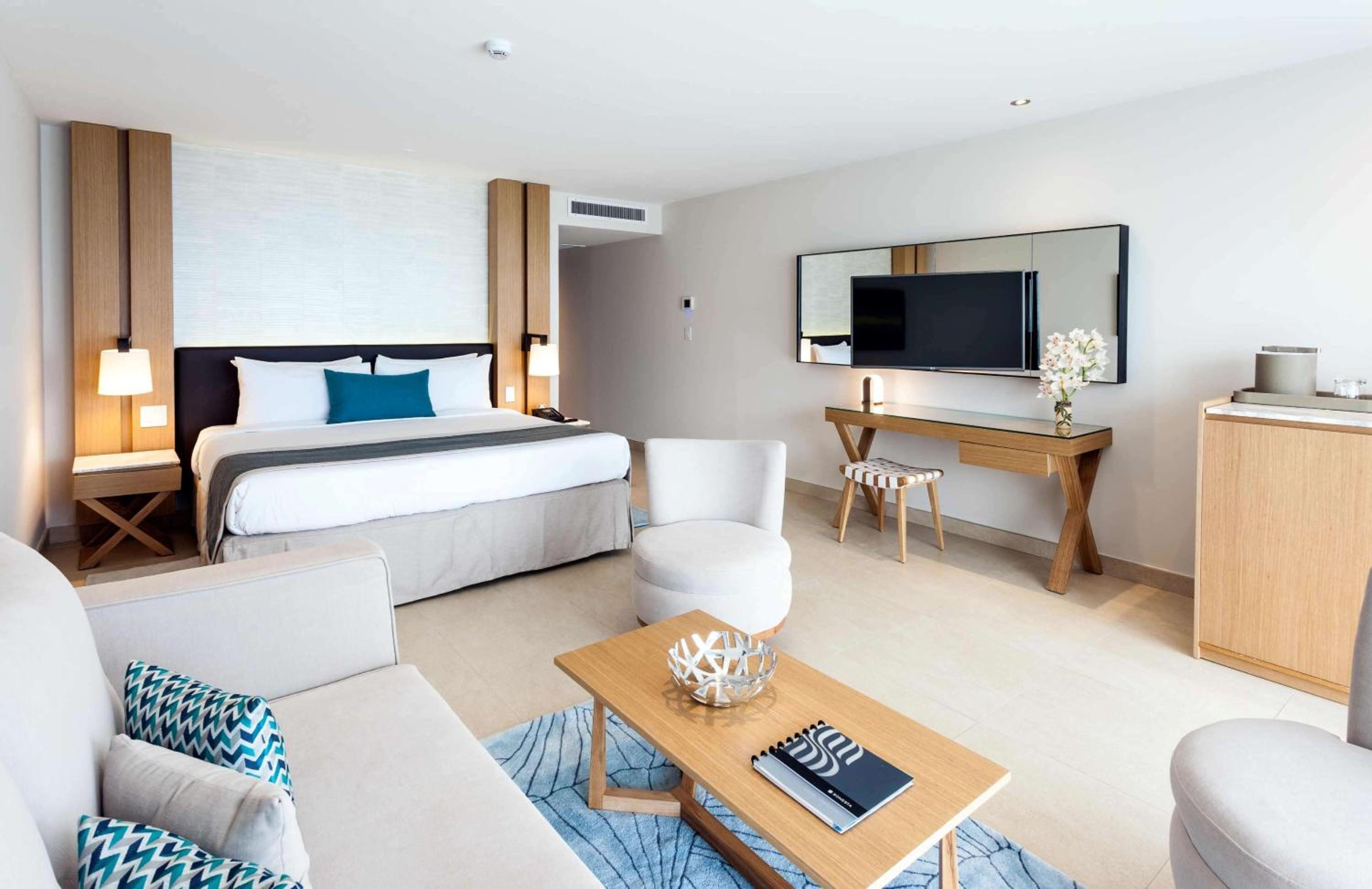 Sunset Butler Suite