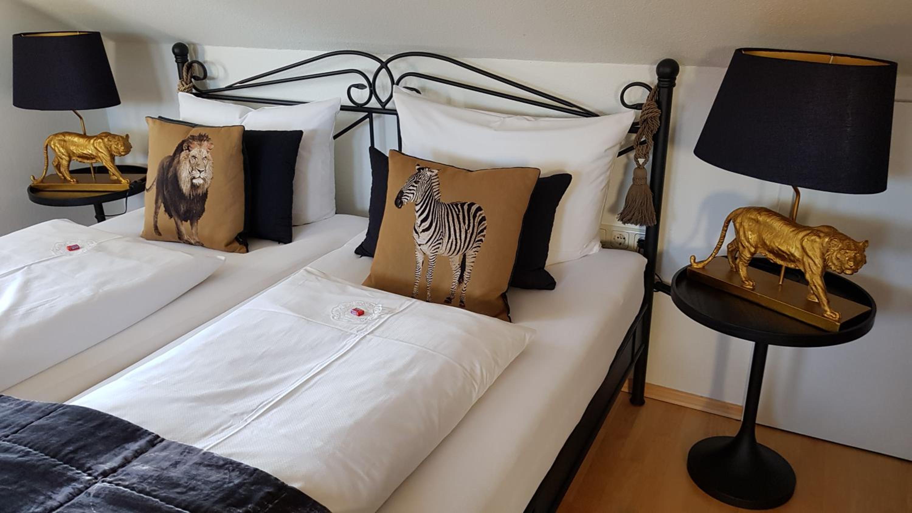One-Bedroom Apartment with Terrace