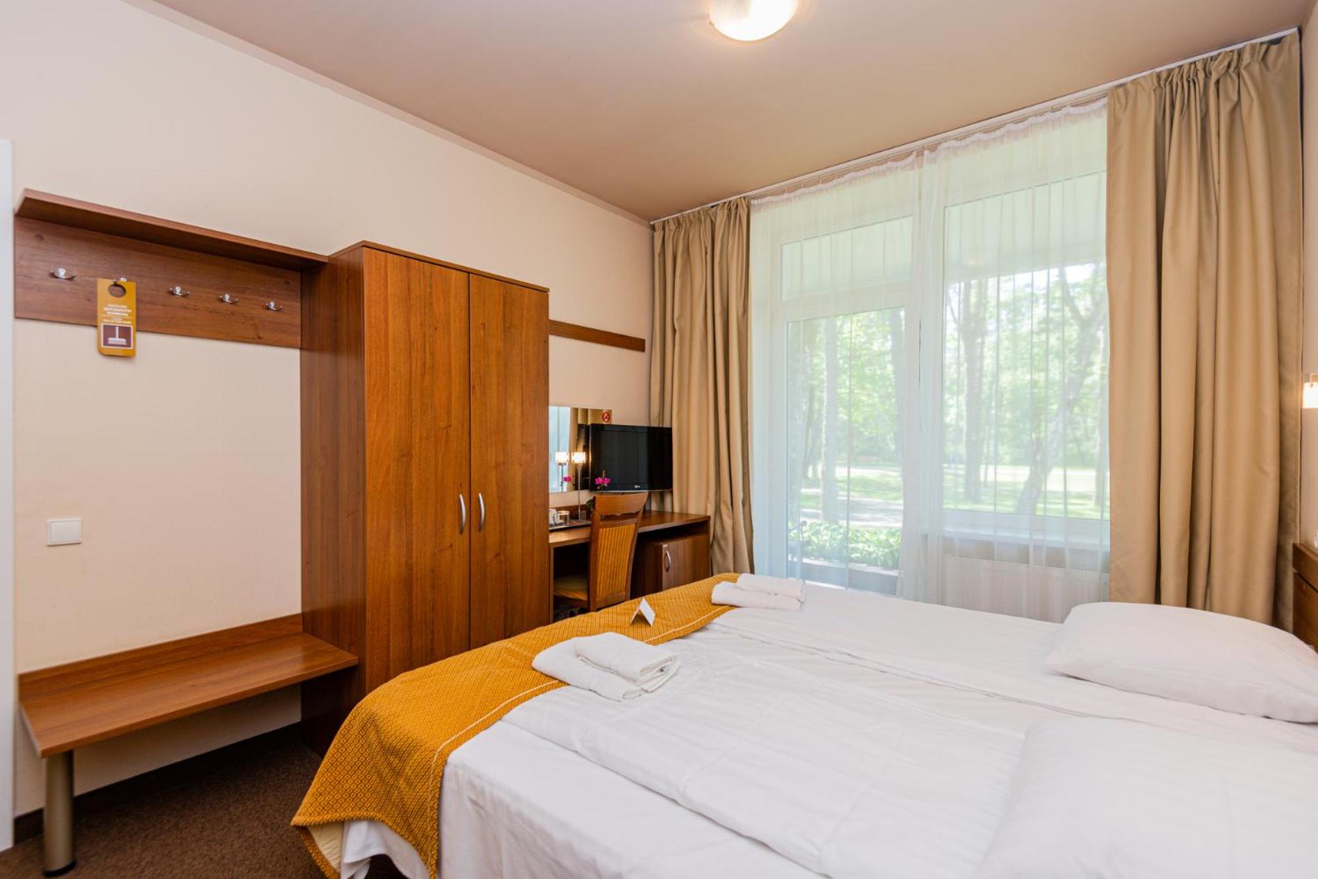 Superior Double or Twin Room - Photo 3