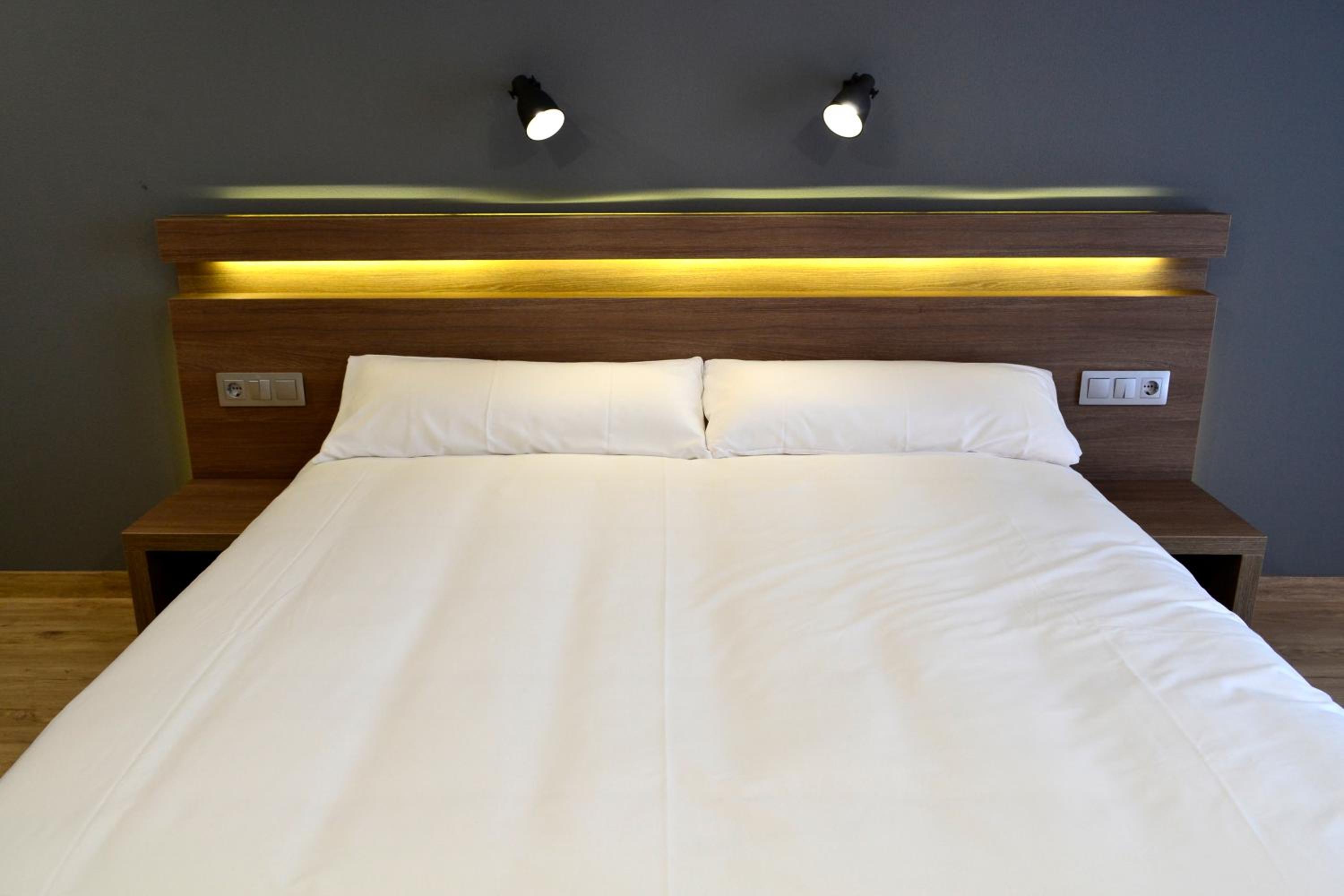 Standard Double or Twin Room photo 2